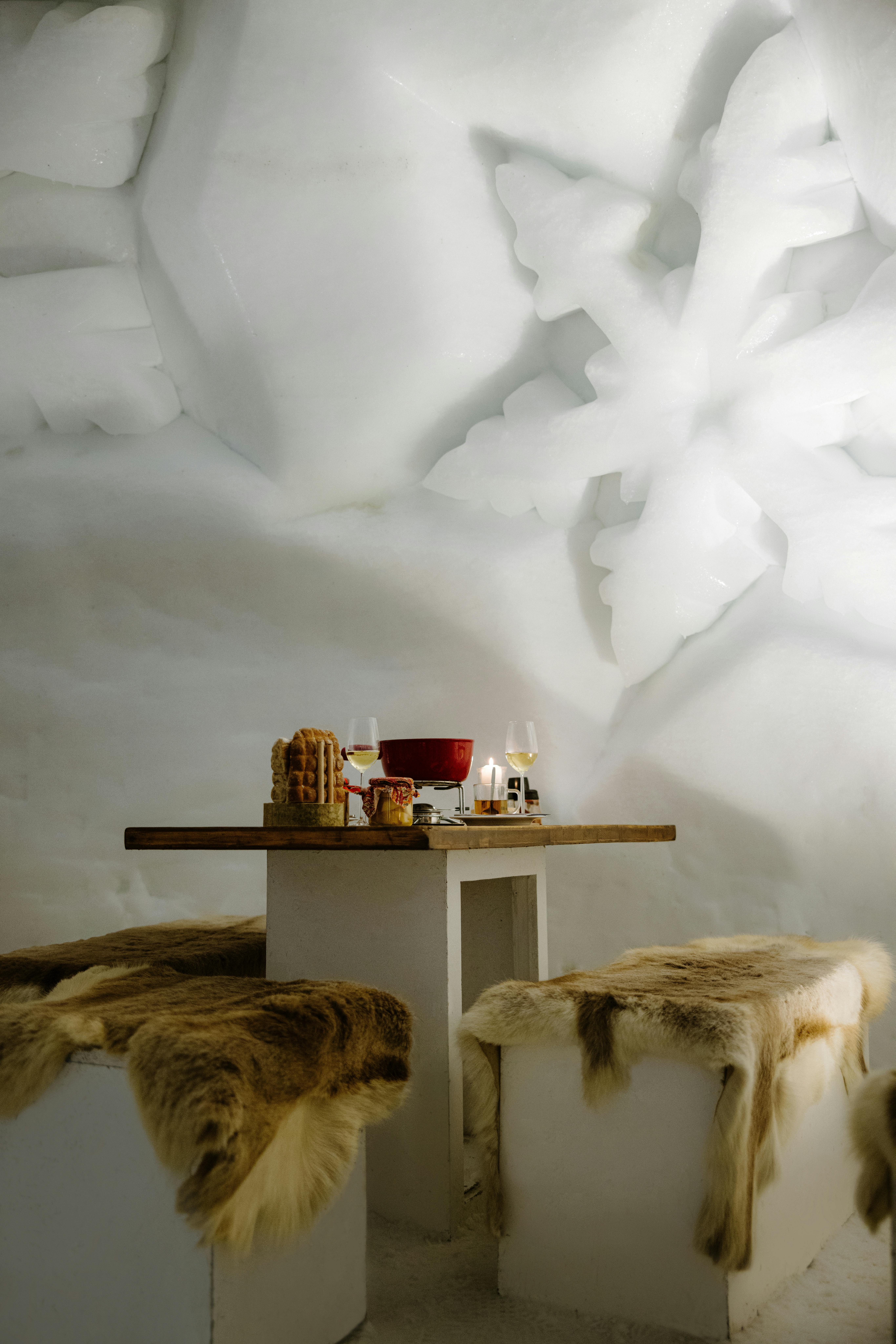 Fondue im Iglu