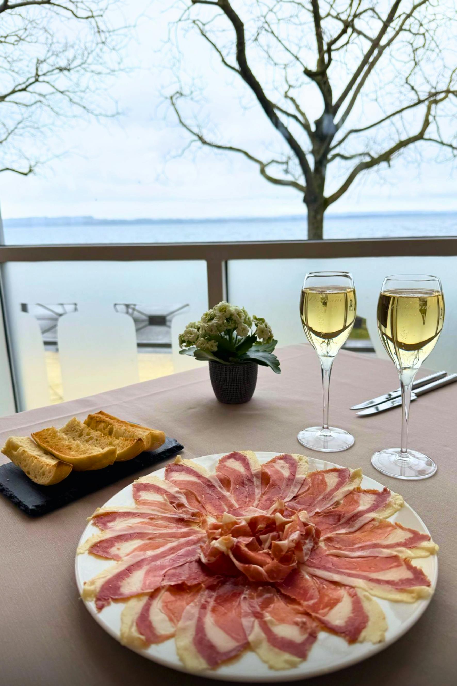 Der Aperitif Esplanade du Mont-Blanc
