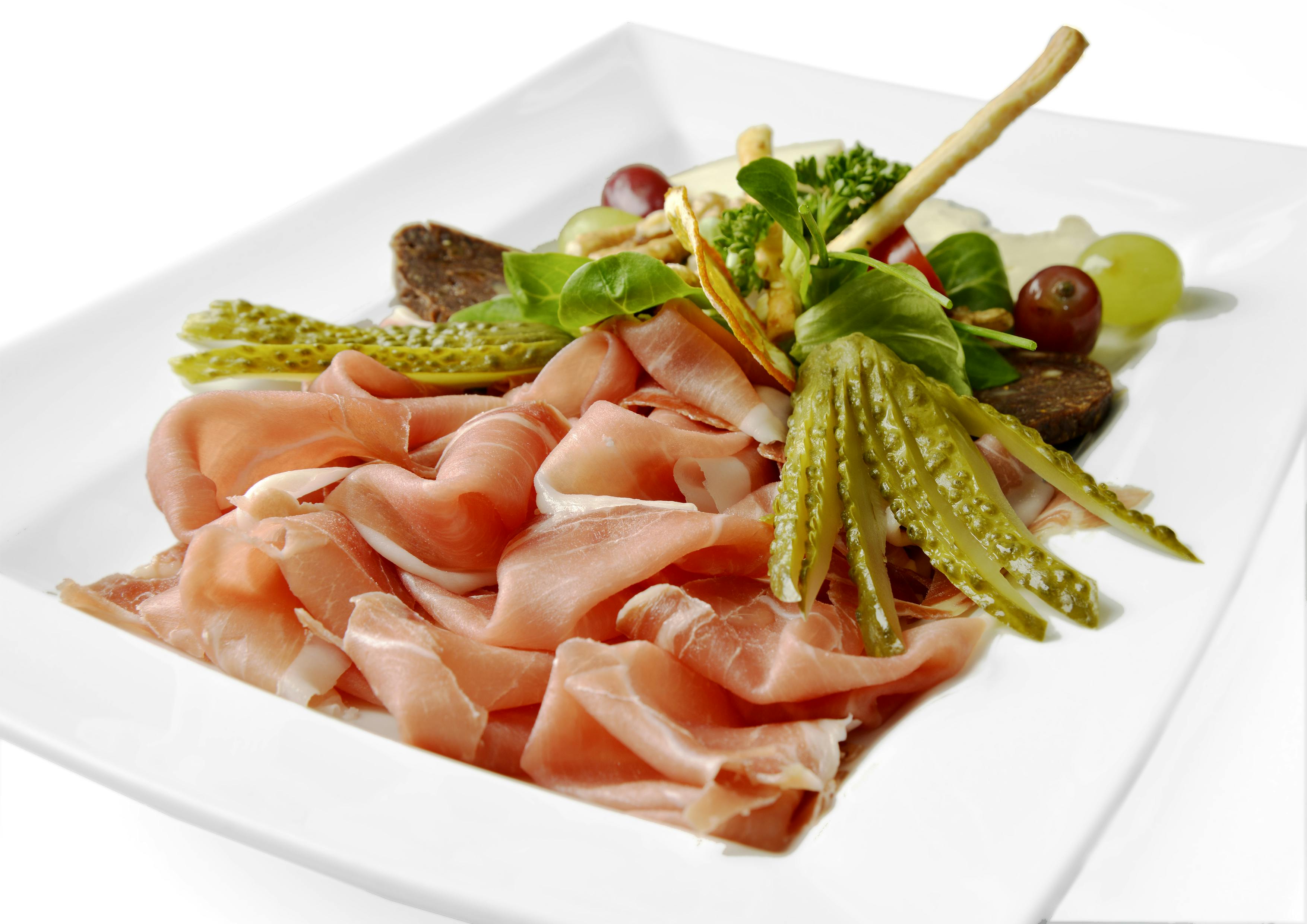 <strong>APÉRO MIT SERRANOSCHINKEN-PLÄTTLI</strong>