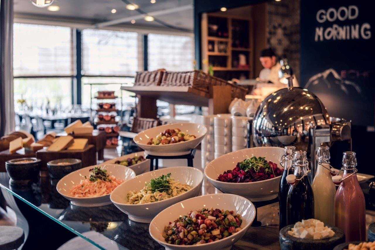 MARRIOTT <br>
SUNDAY BRUNCH