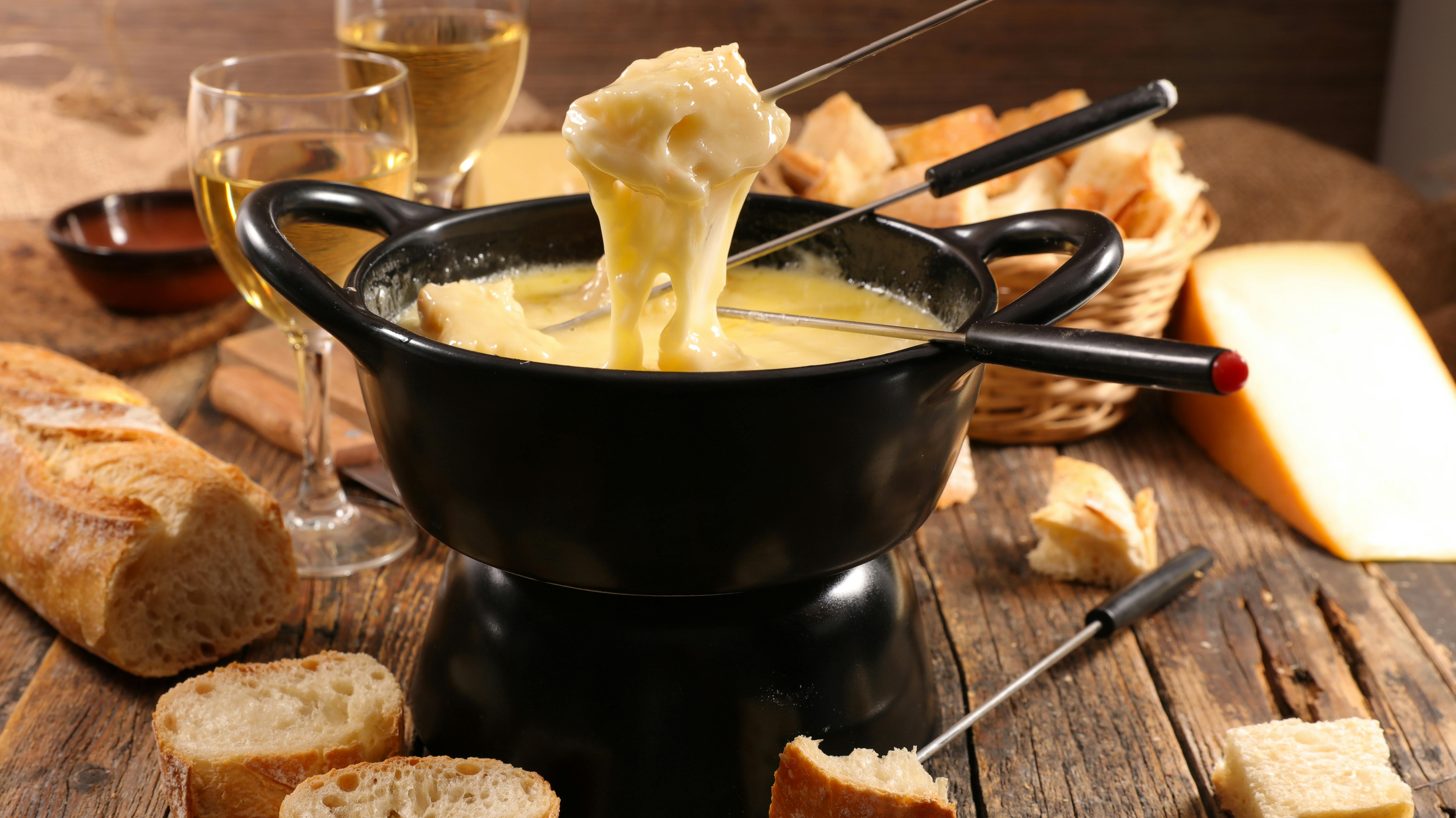 FONDUE EVENING