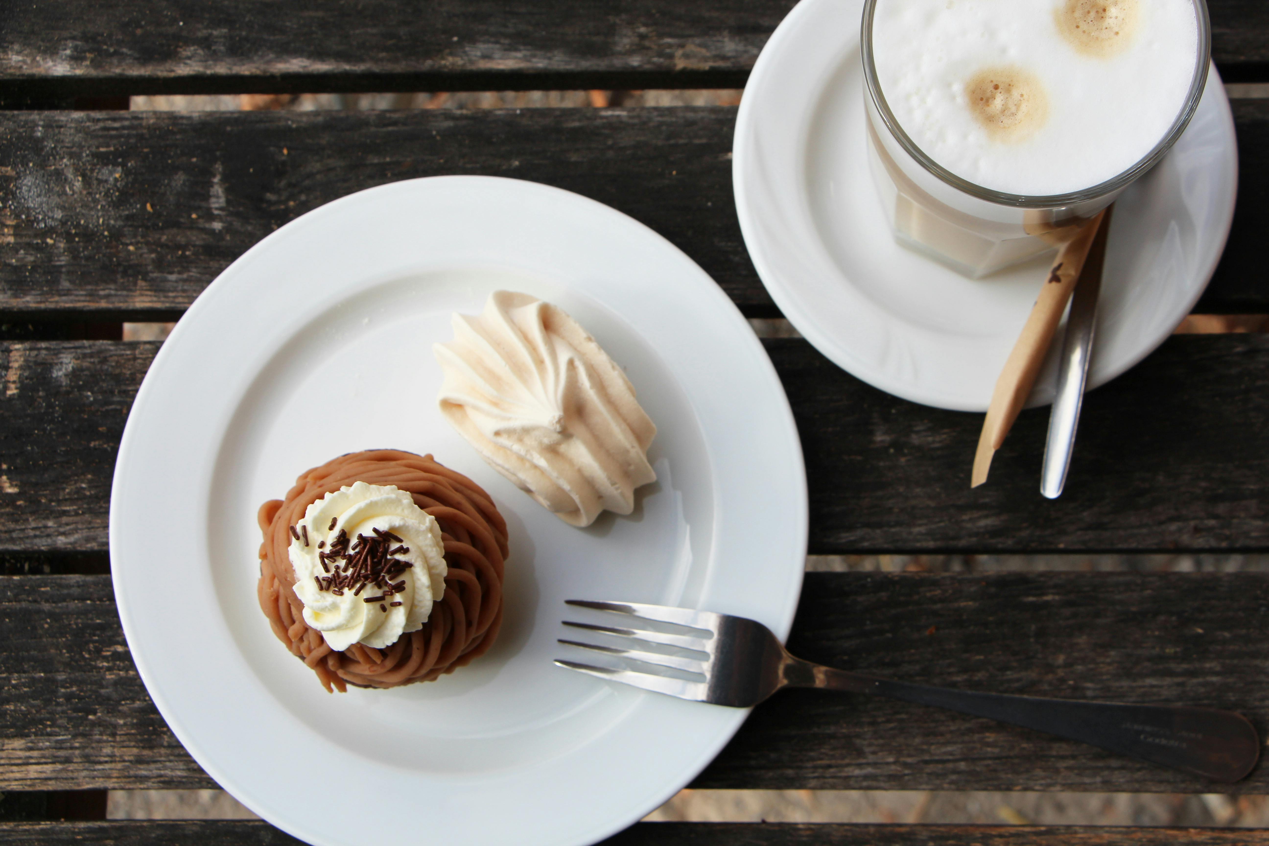 Gutschein für Kafi und Chueche