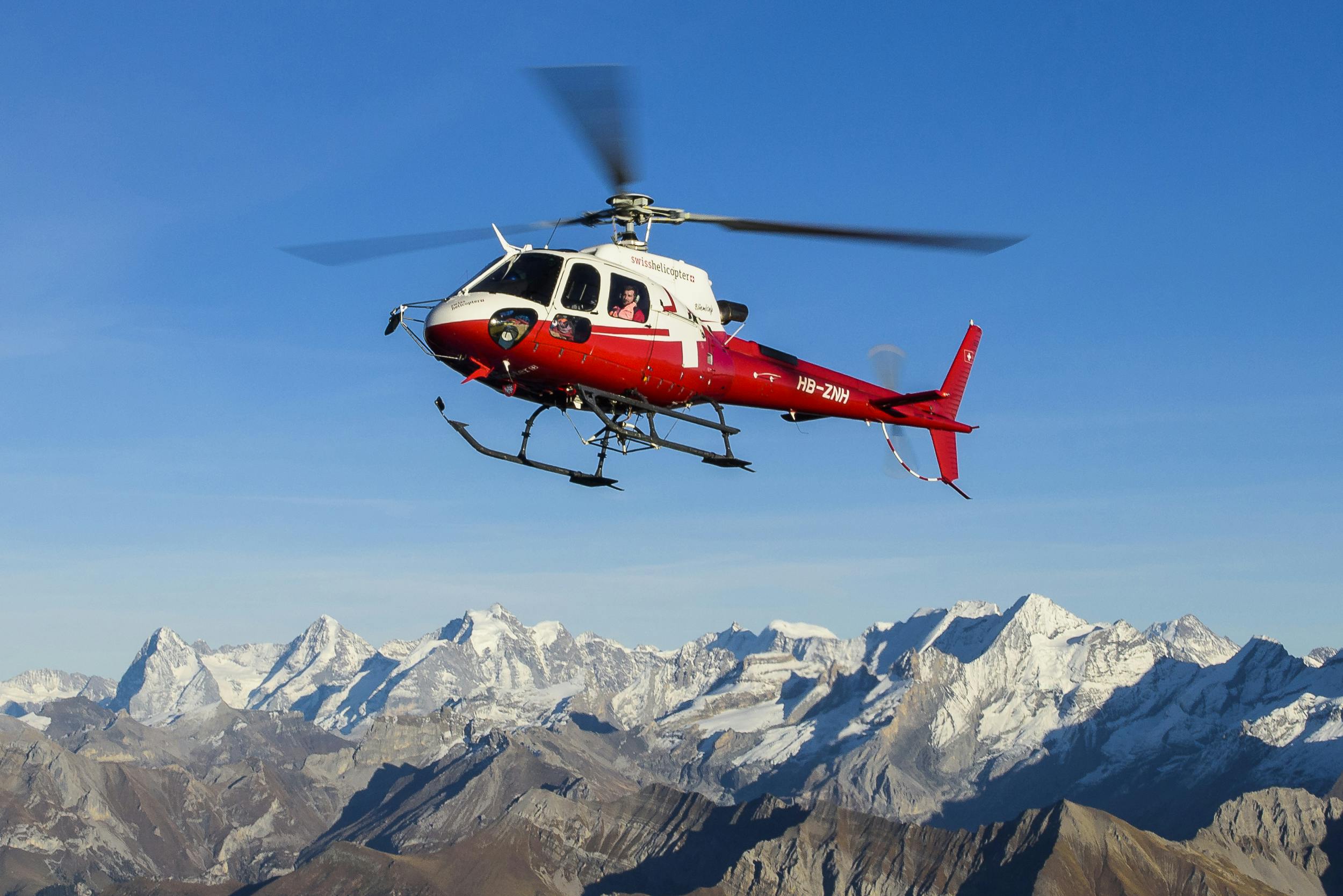 Helikopter Rundflug <br><strong>Eiger, Mönch und Jungfrau</strong>