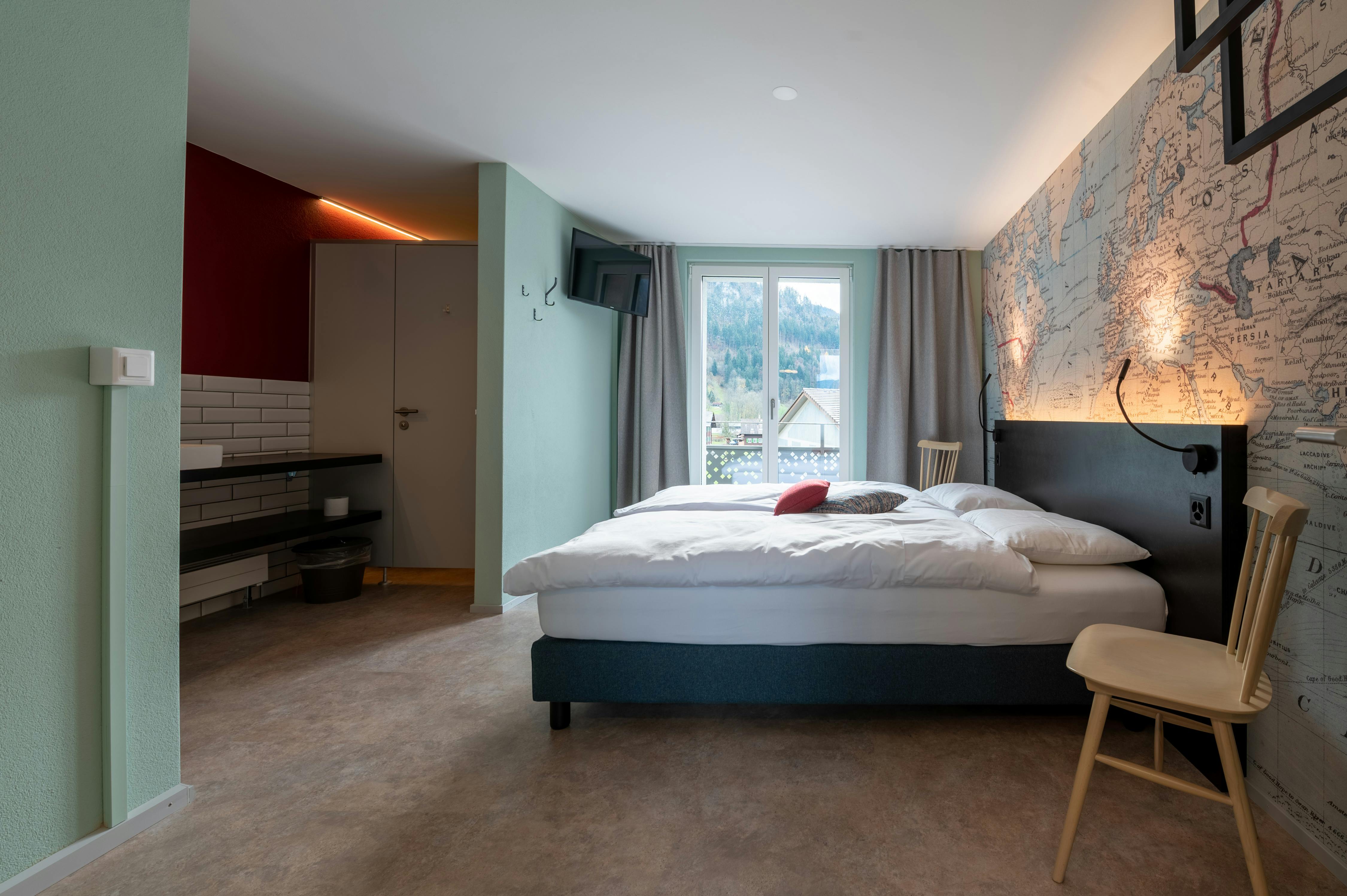 Stay at Emma's Hotel