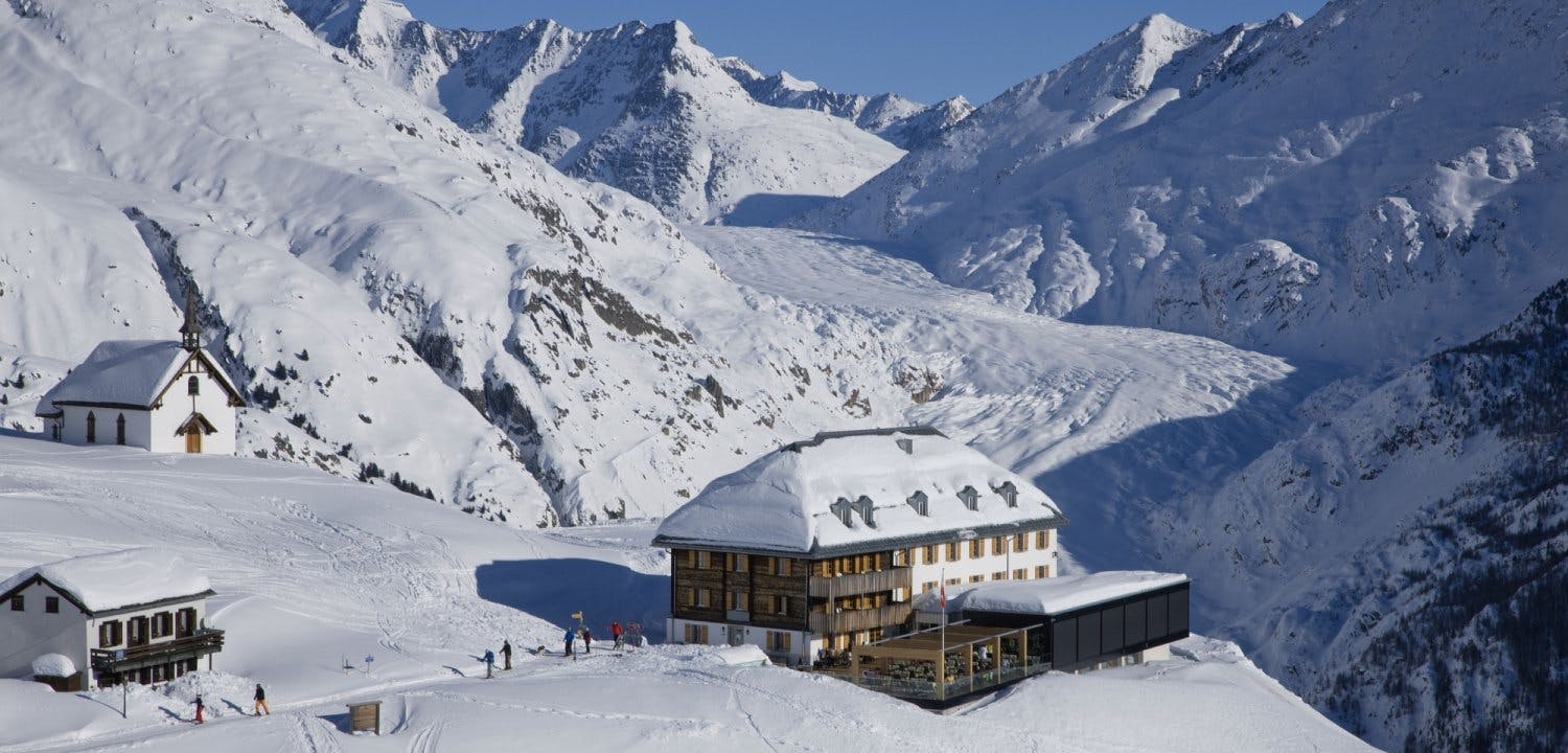 Stay overnight at Hotel Belalp