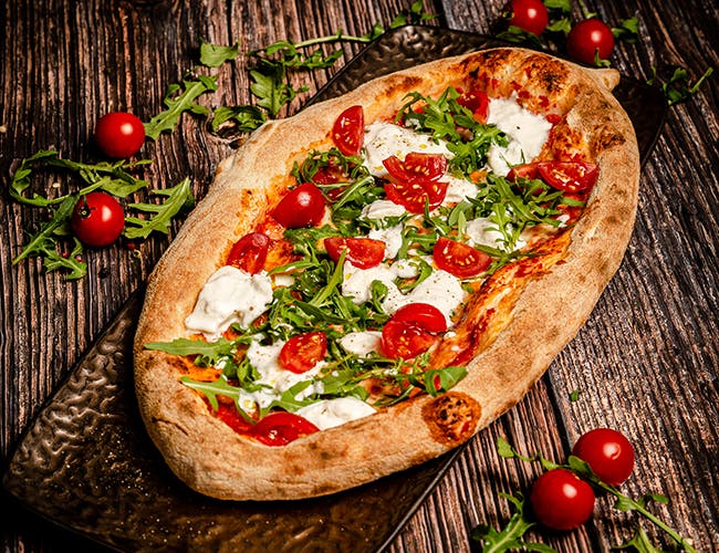 Pizza Dinner inkl. Wein