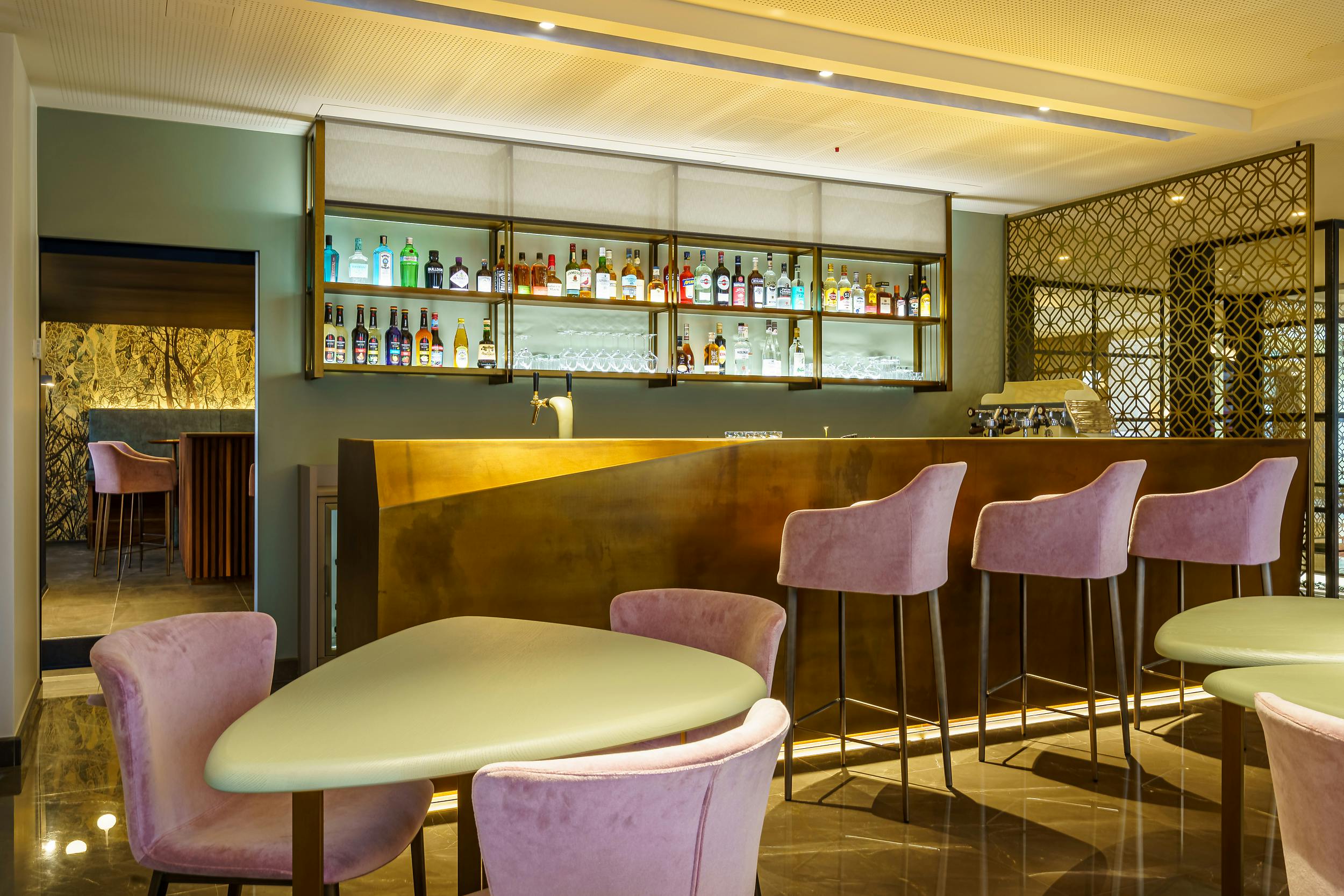Afterwork-Drink in der du Nord Bar