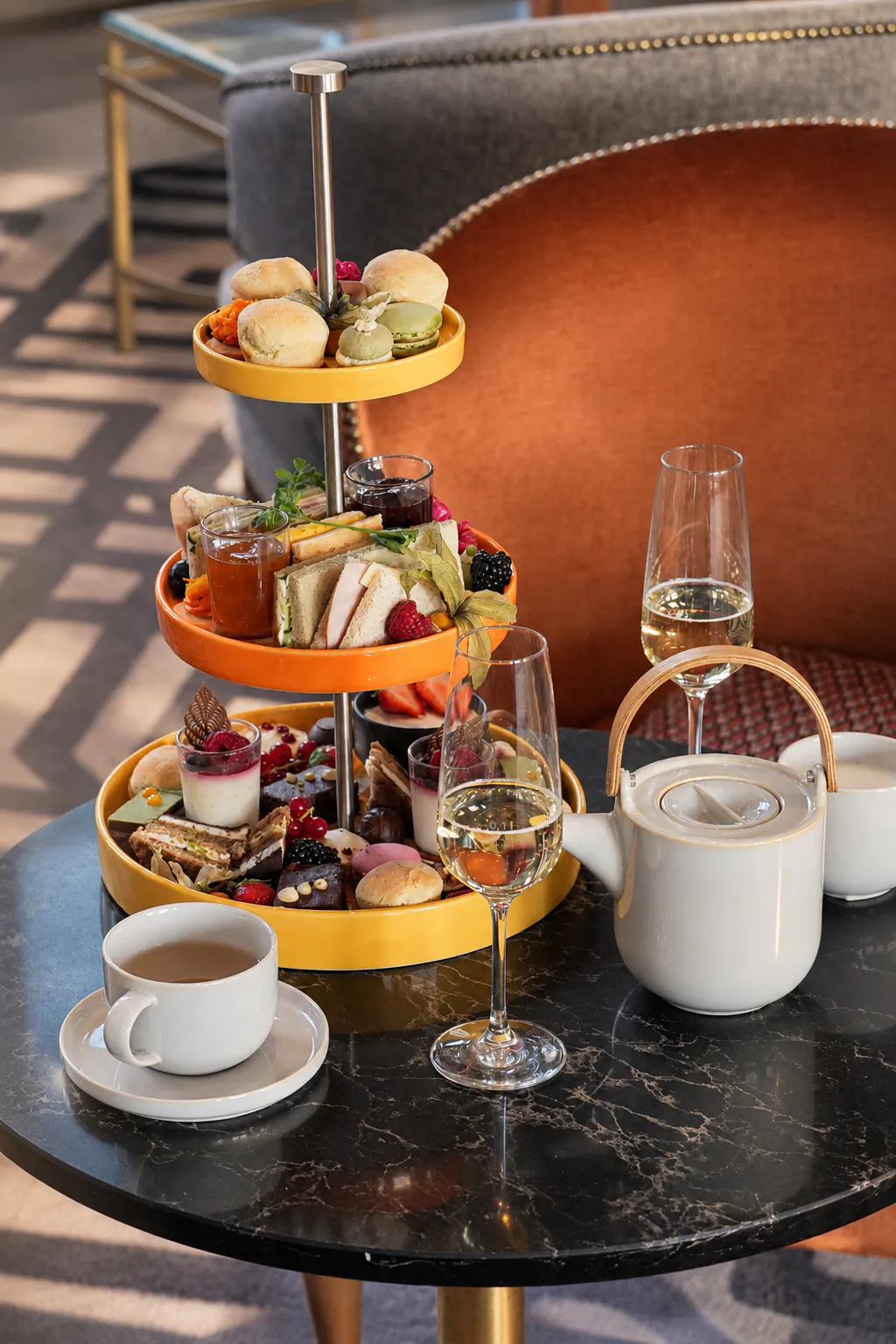 Der Neue Afternoon Tea in der Nelson's Bar