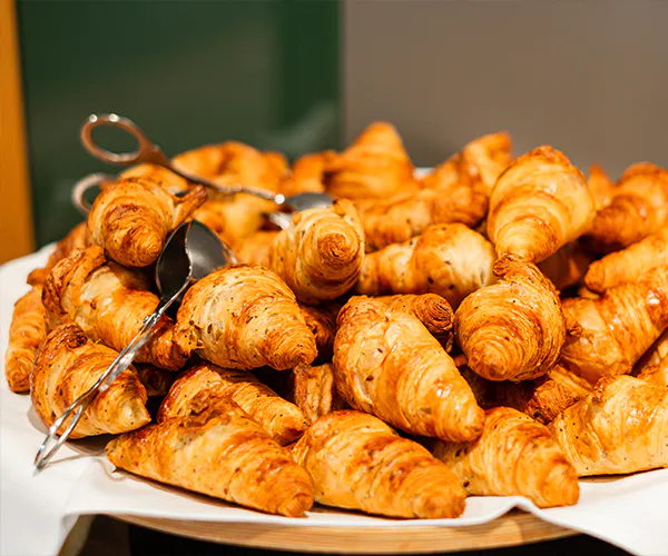 Frühstück (Montag bis Samstag)