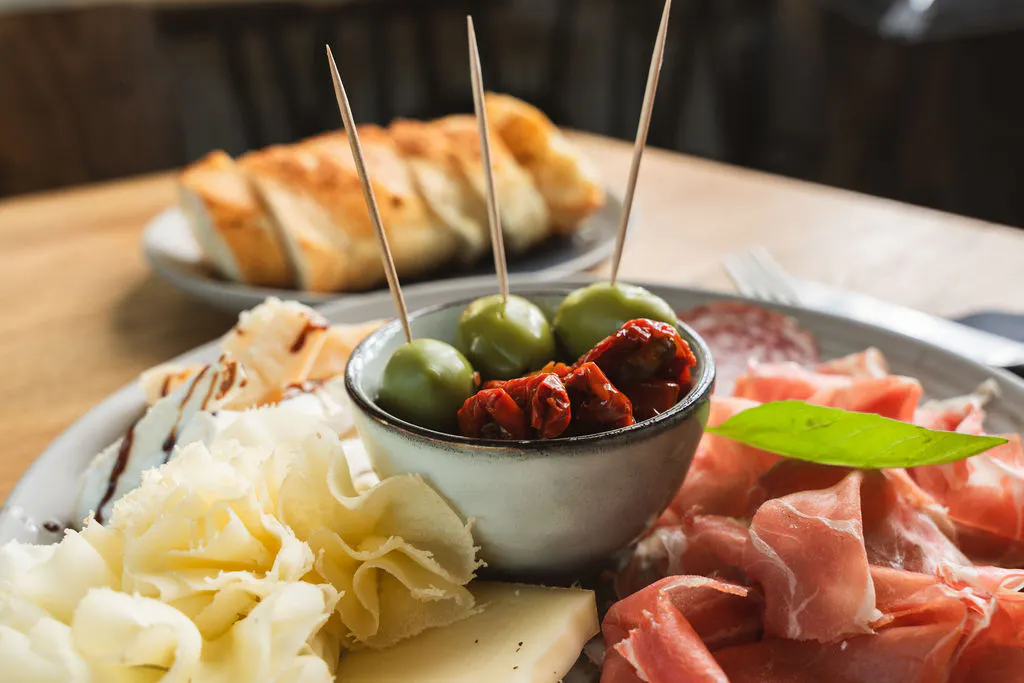APERO IM SPATZ