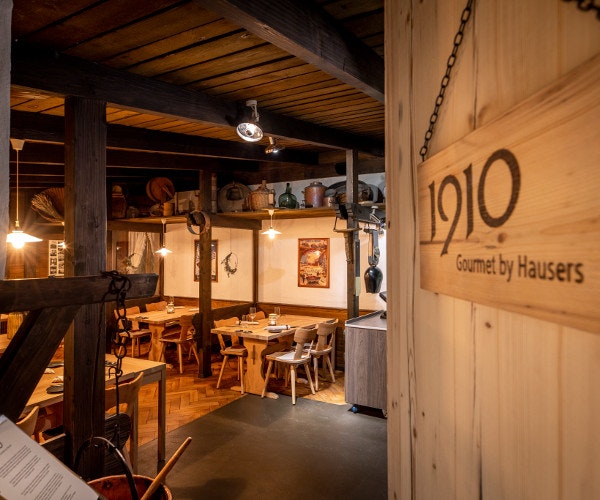 Restaurant «1910 Gourmet by Hausers»