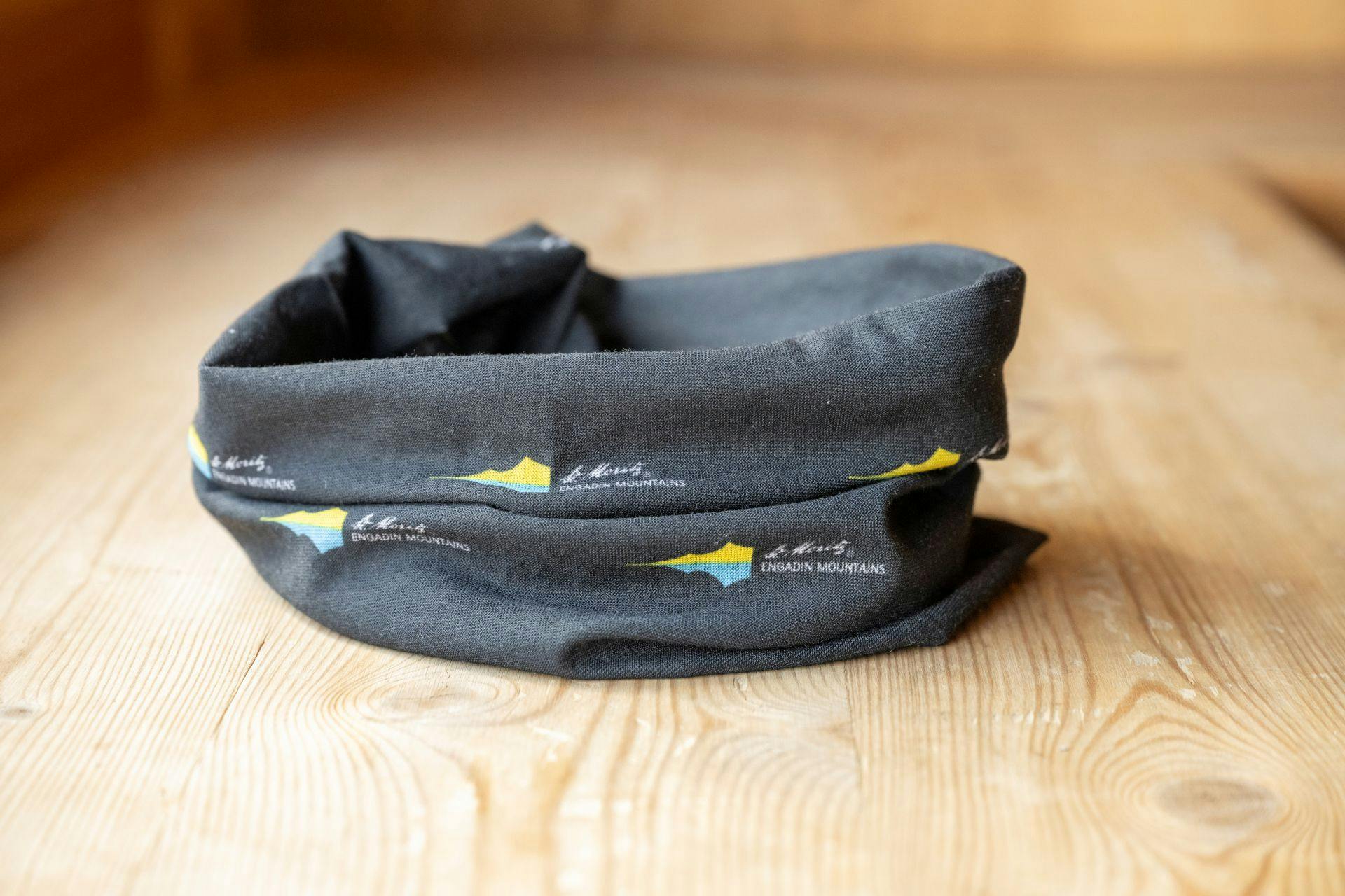 Multifunktionstuch weiss / schwarz