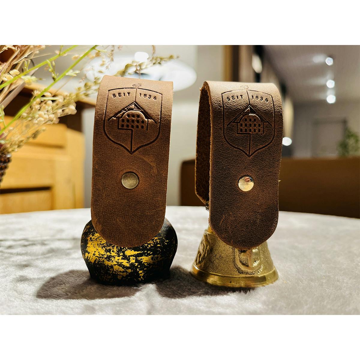 Die Glocke und die Treichel (Schlüsselanhänger)