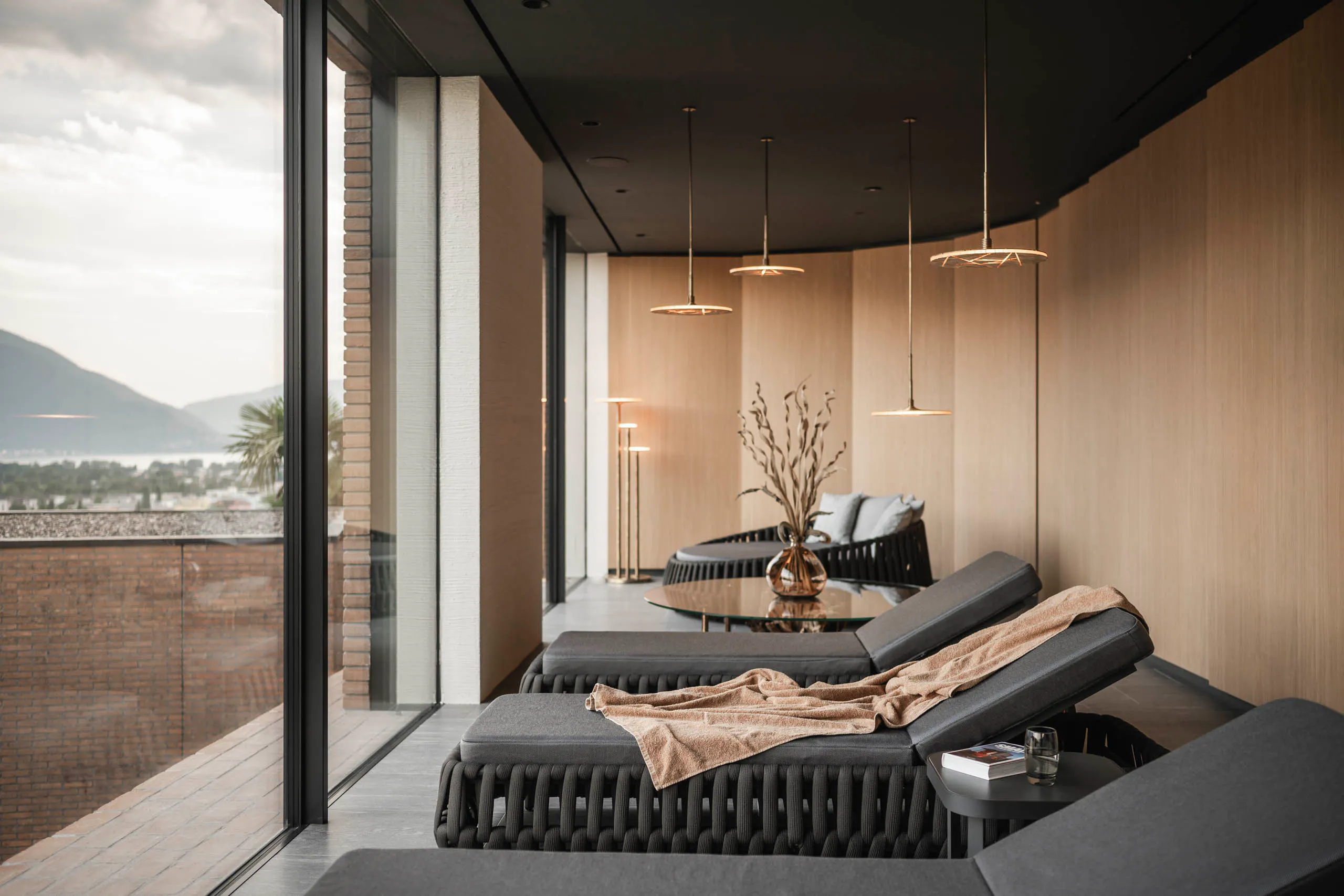 Day Spa<br>