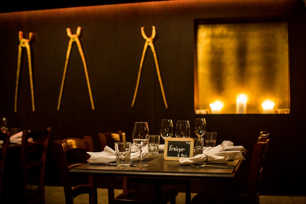 feRUS hotel restaurant
