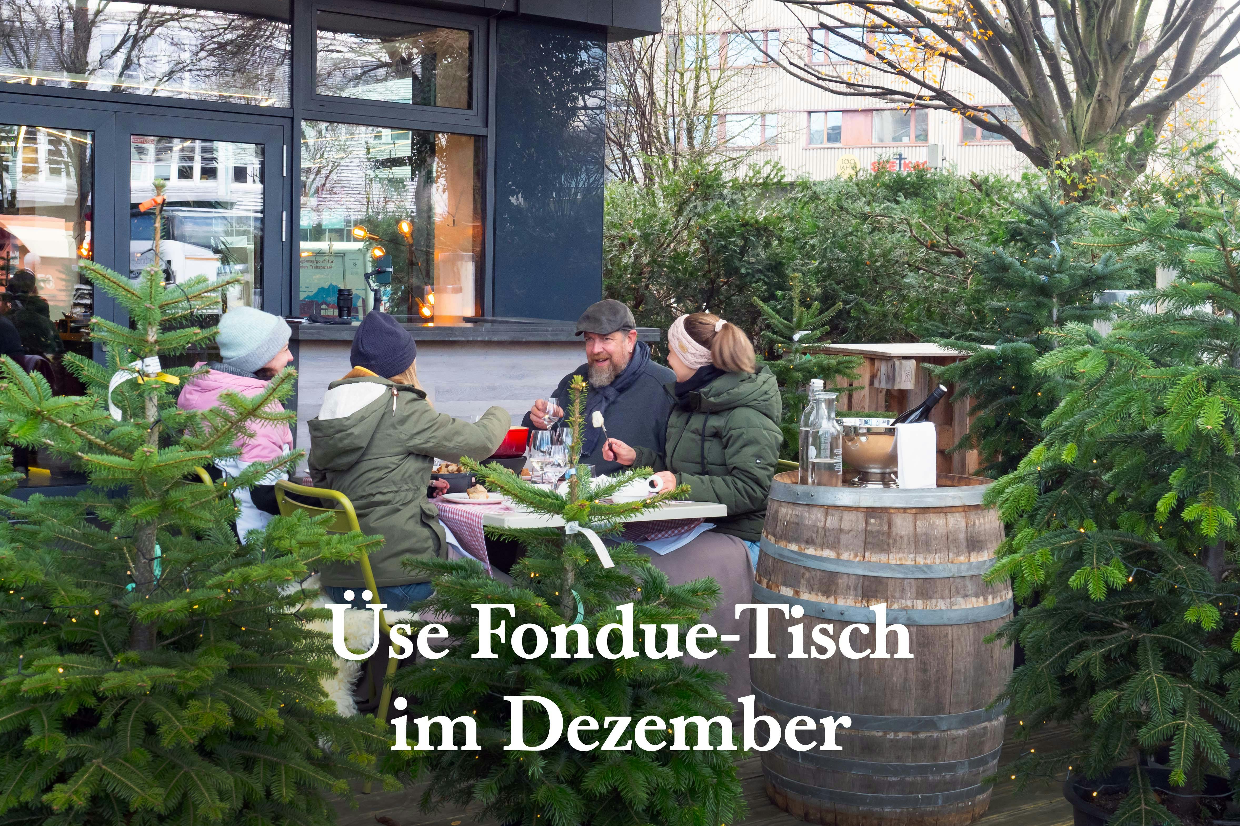"Üse Fondue-Tisch"
