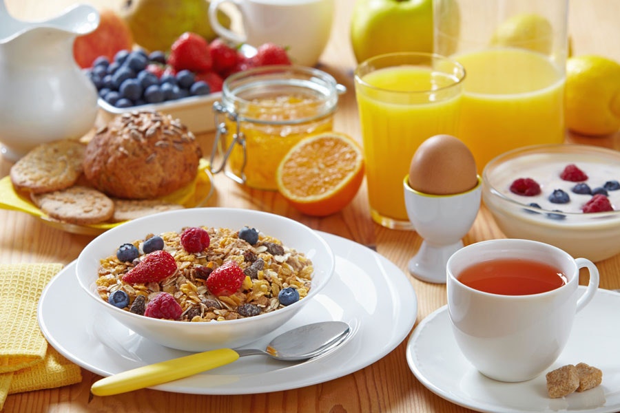 Frühstückbuffet mit bio- und regionalen Zutaten