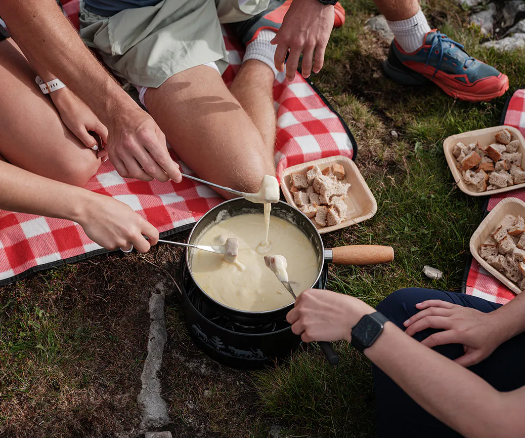 Fondue-Rucksack inkl. Bahnfahrt ab Beatenbucht