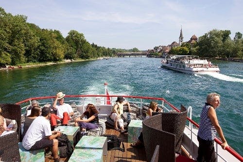 Schifffahrt auf dem Rhein