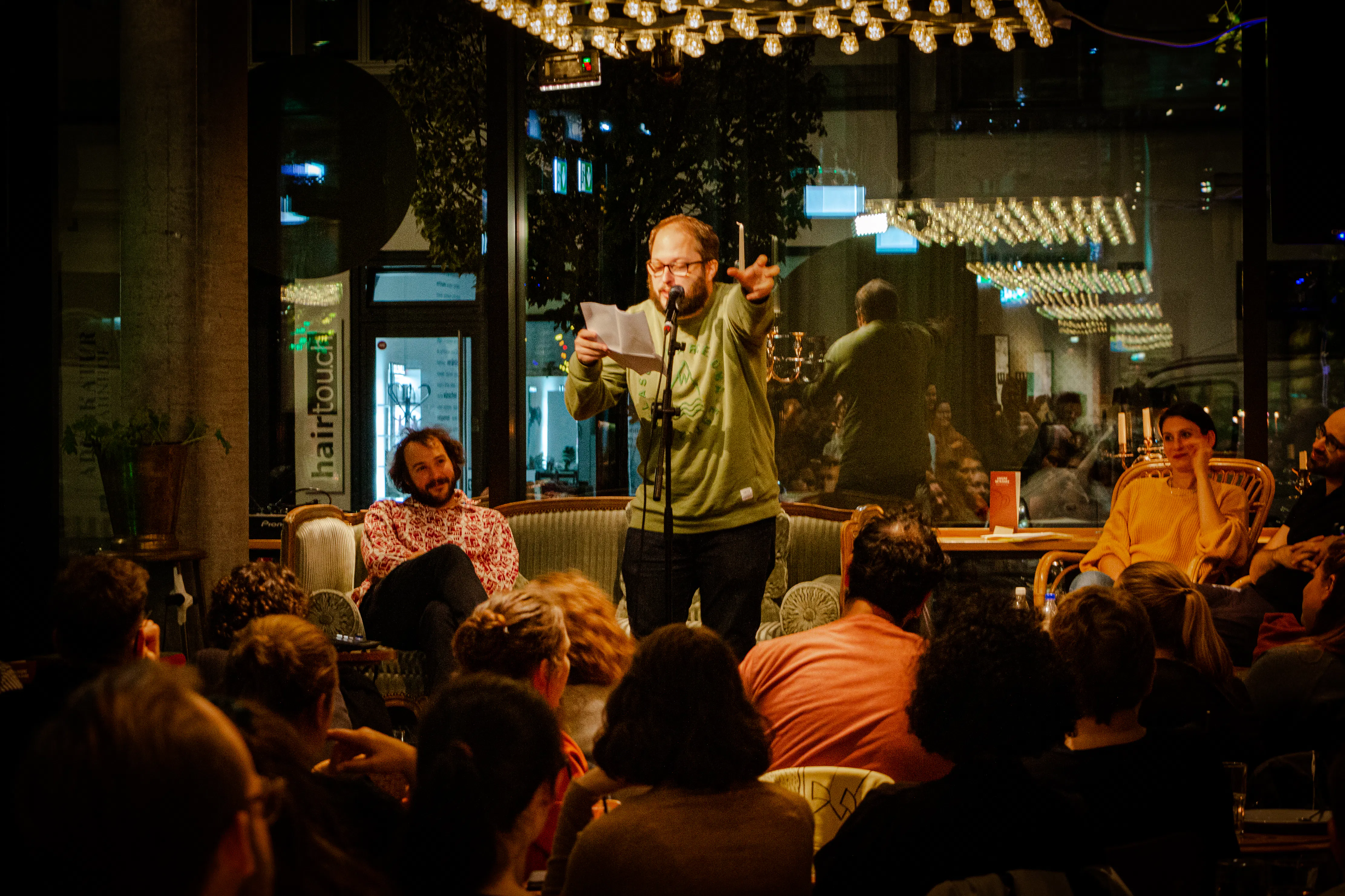 EAT POETRY LOVE im tibits Bistro Zürich