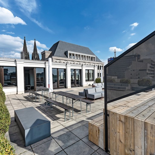Rooftop Pop-Up - taku goes Design Offices