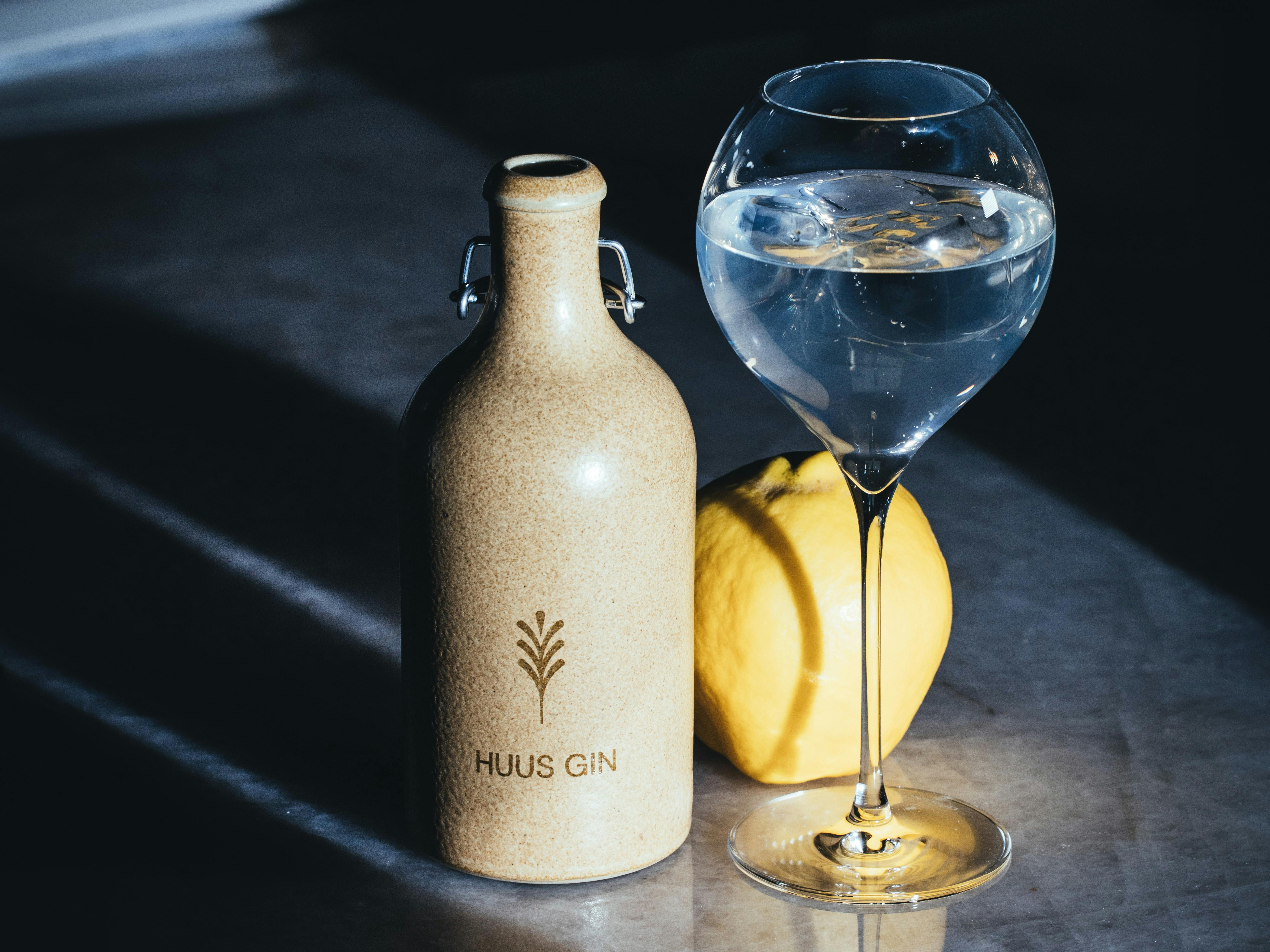 HUUS GIN