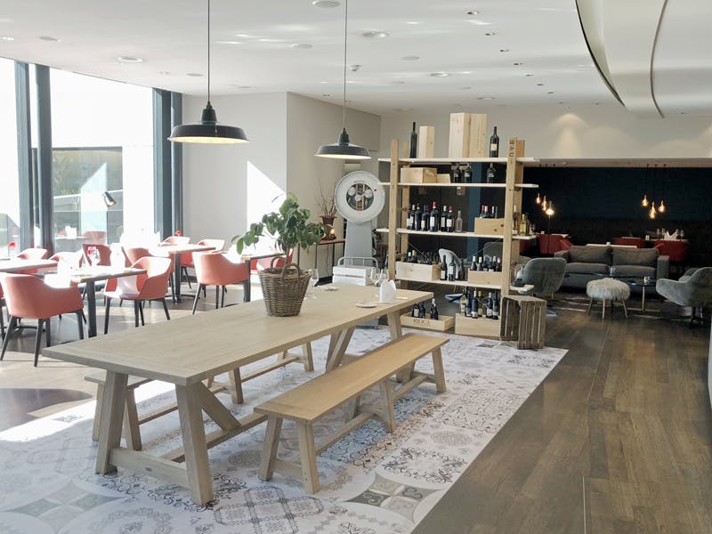 RADISSON & CASINO – ZANDER KNUSPERLI PACKAGE