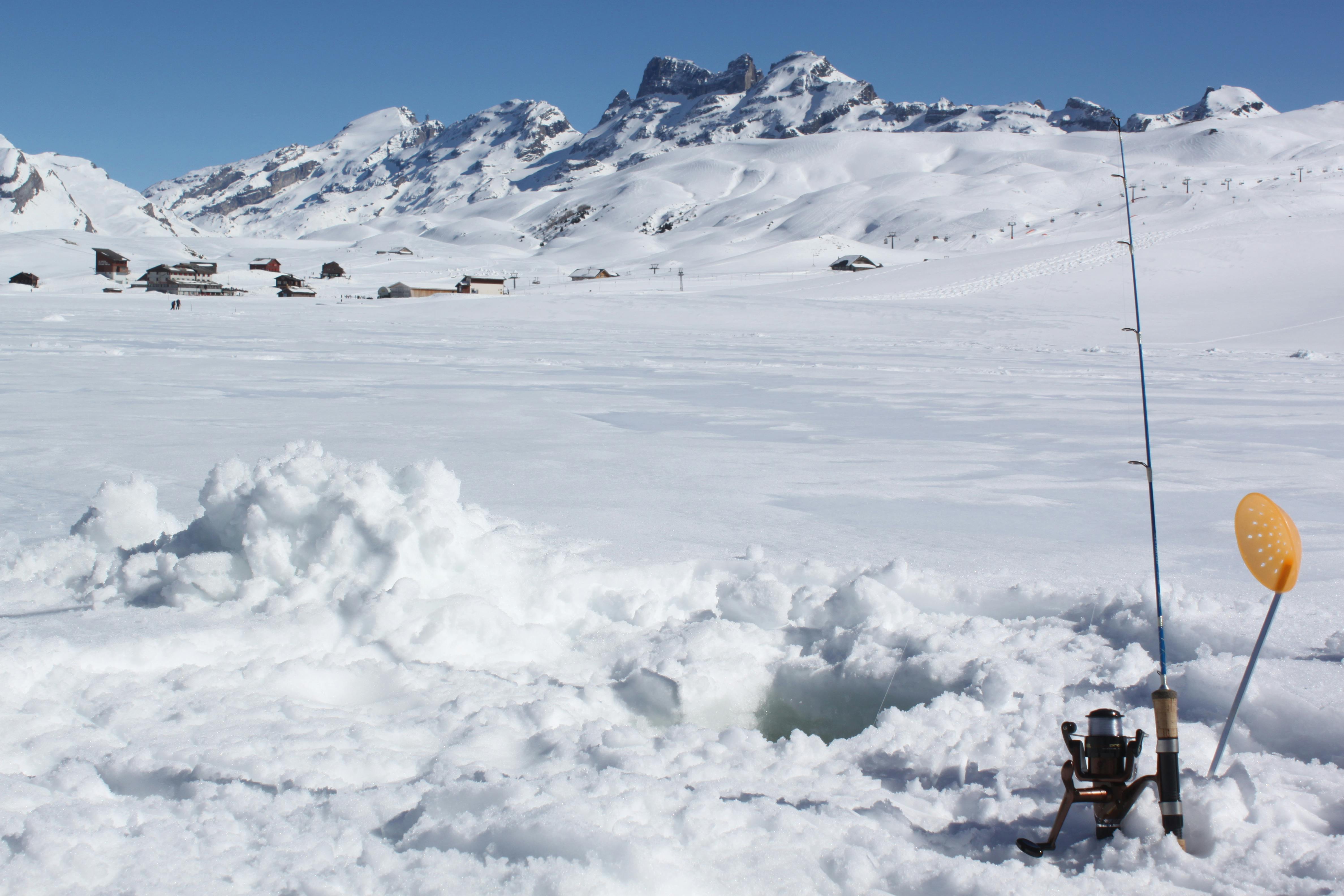 Karfreitags-Eisfischen
