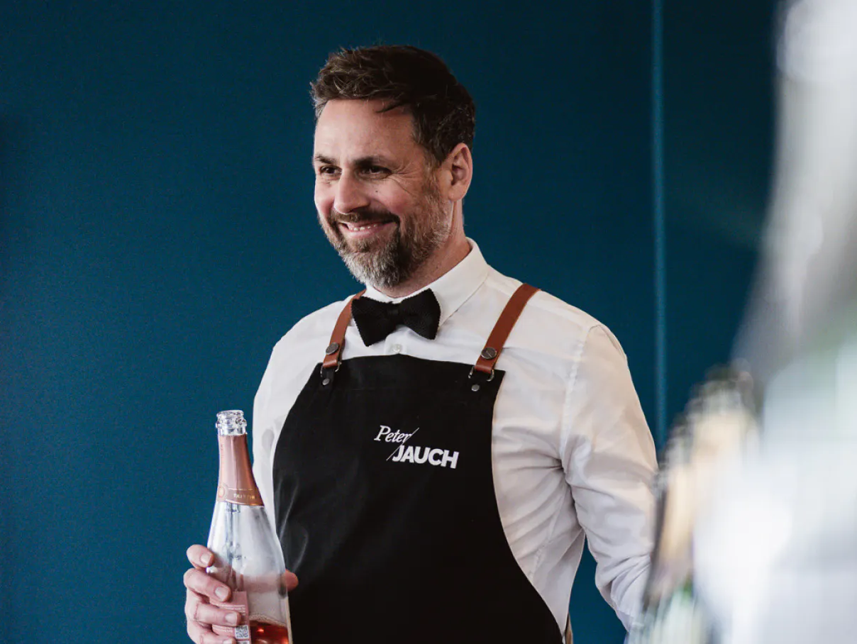 CHAMPAGNE THAI EXPERIENCE