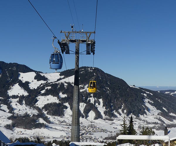 Saisonkarte Drehgondelbahn Winter Sattel-Hochstuckli 2024/2025