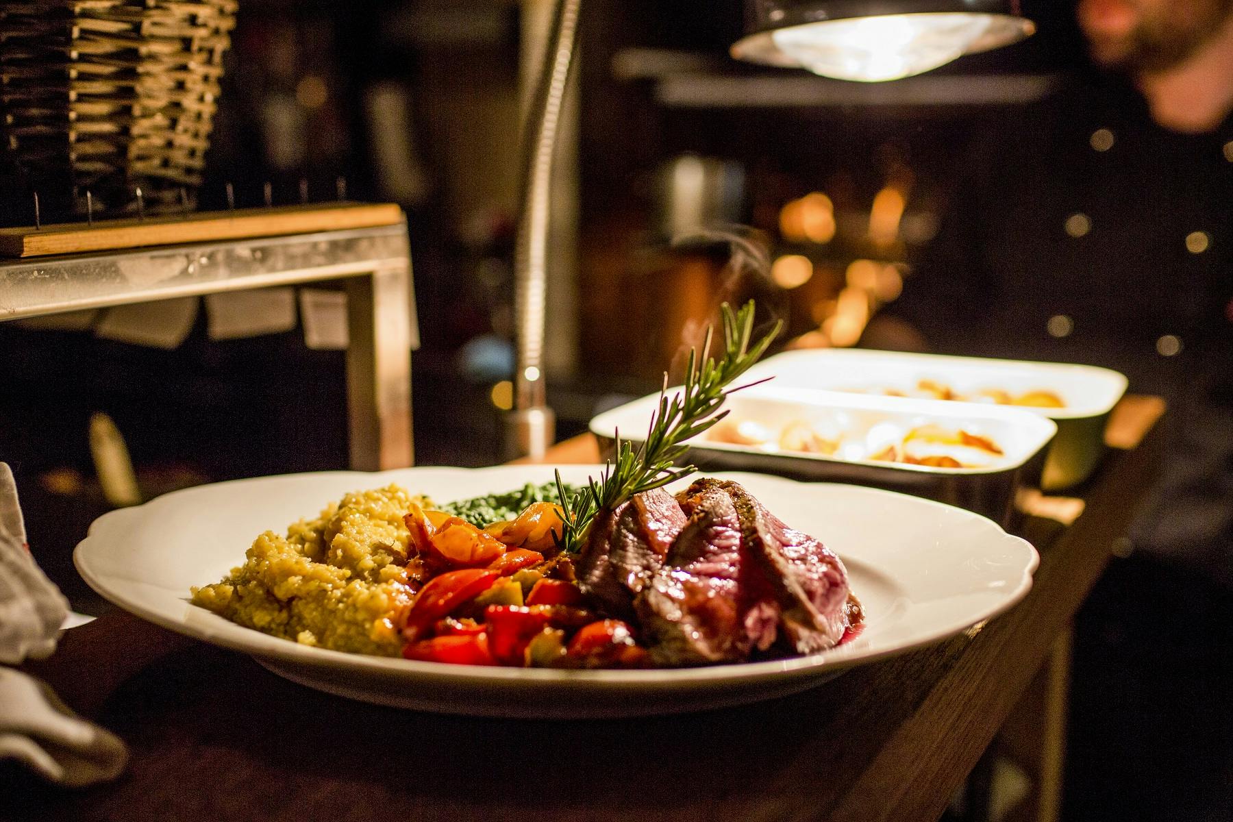 Abendessen mit Wein