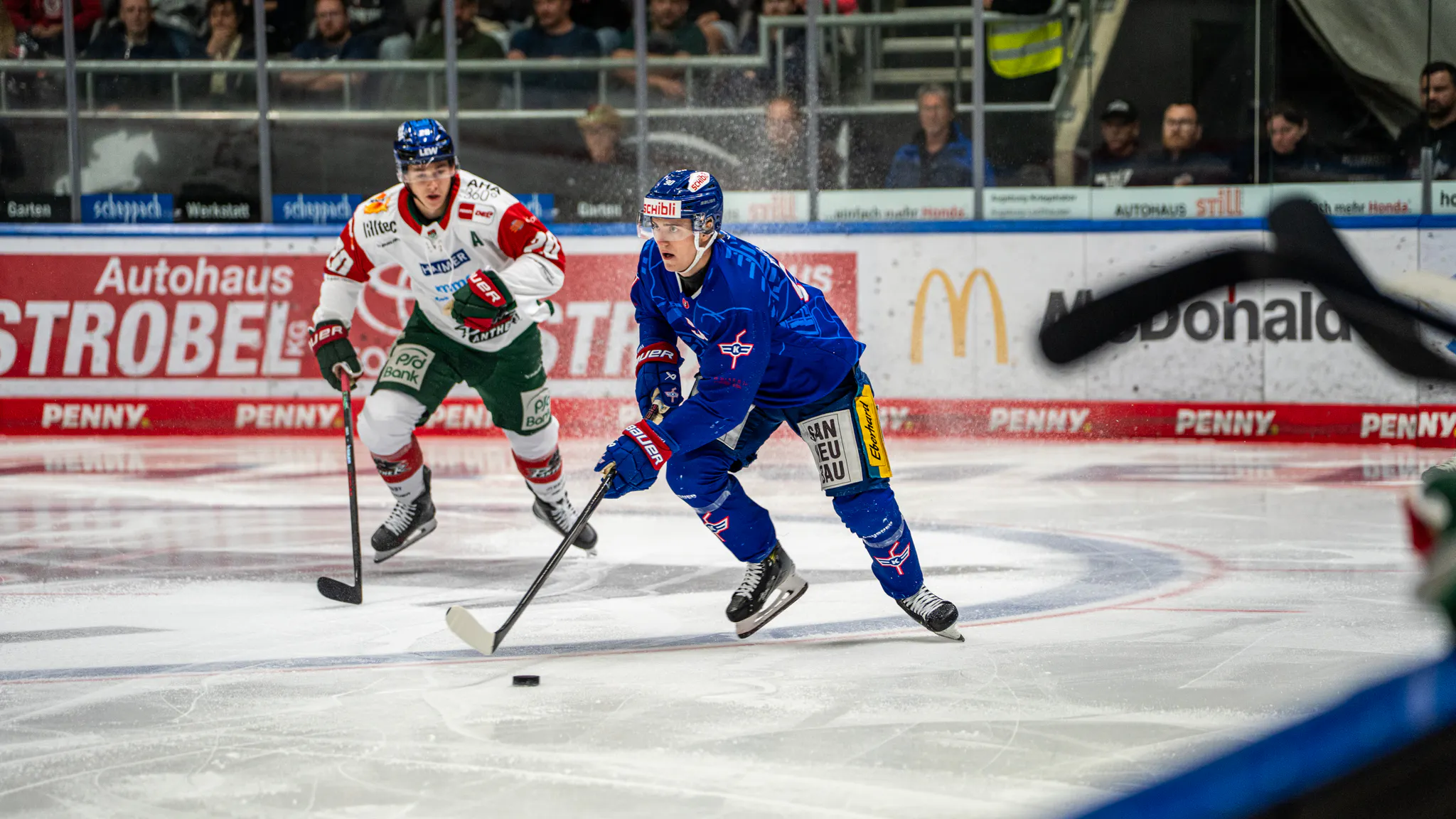 Führen, wenn's eng wird – Netzwerkevent beim EHC Kloten