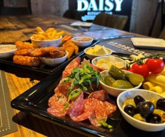 Daisy's Apero Package