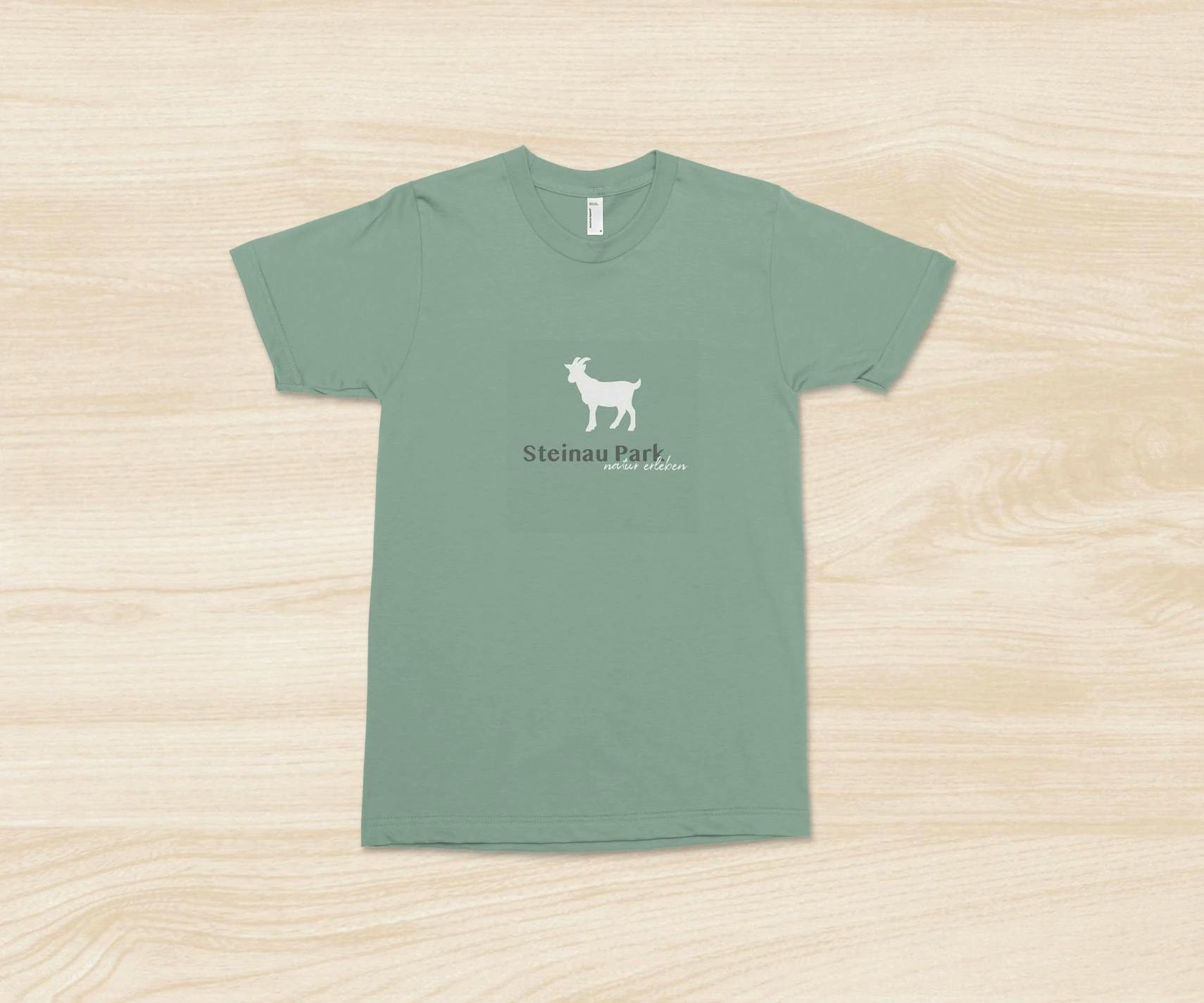 T-shirt green