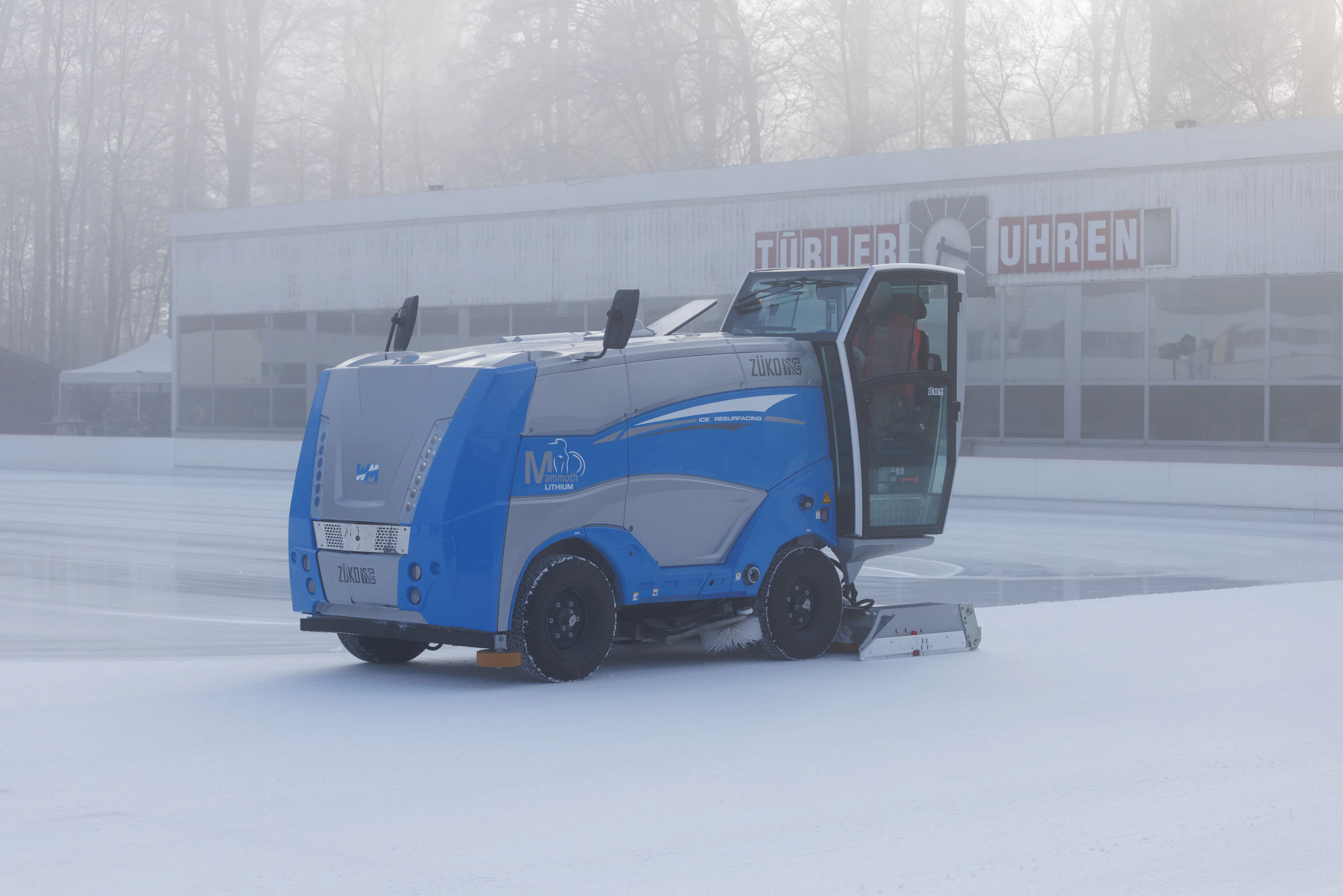 Fahrt mit der Eismaschine Sandy