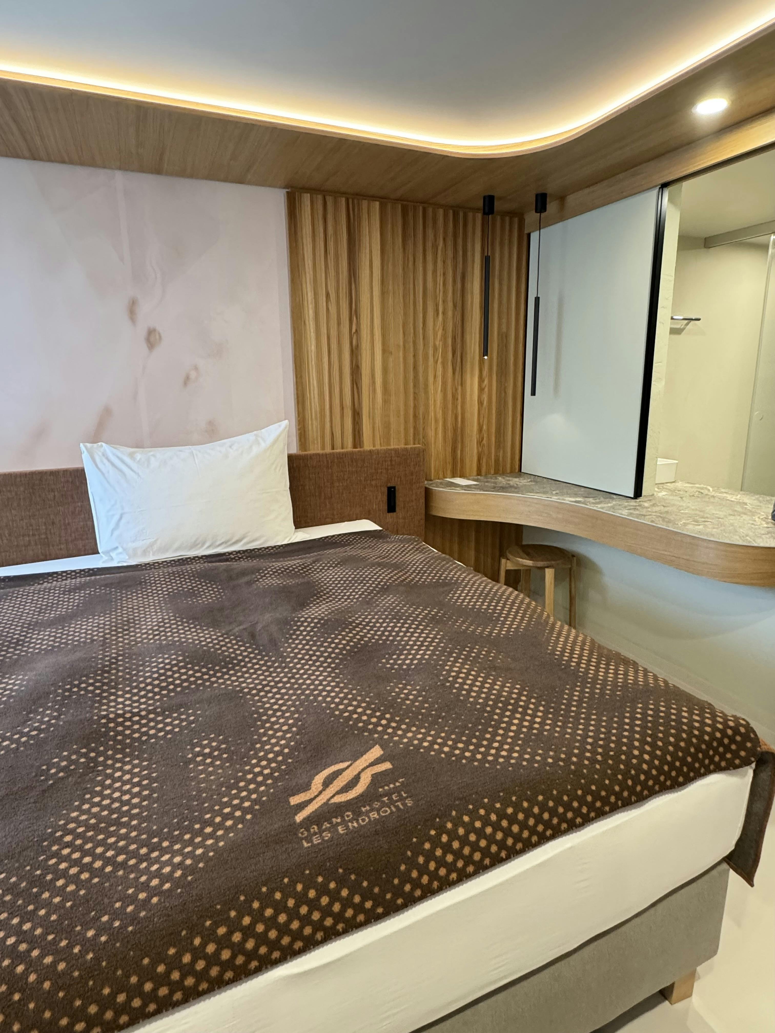 Decke "Les Endroits"