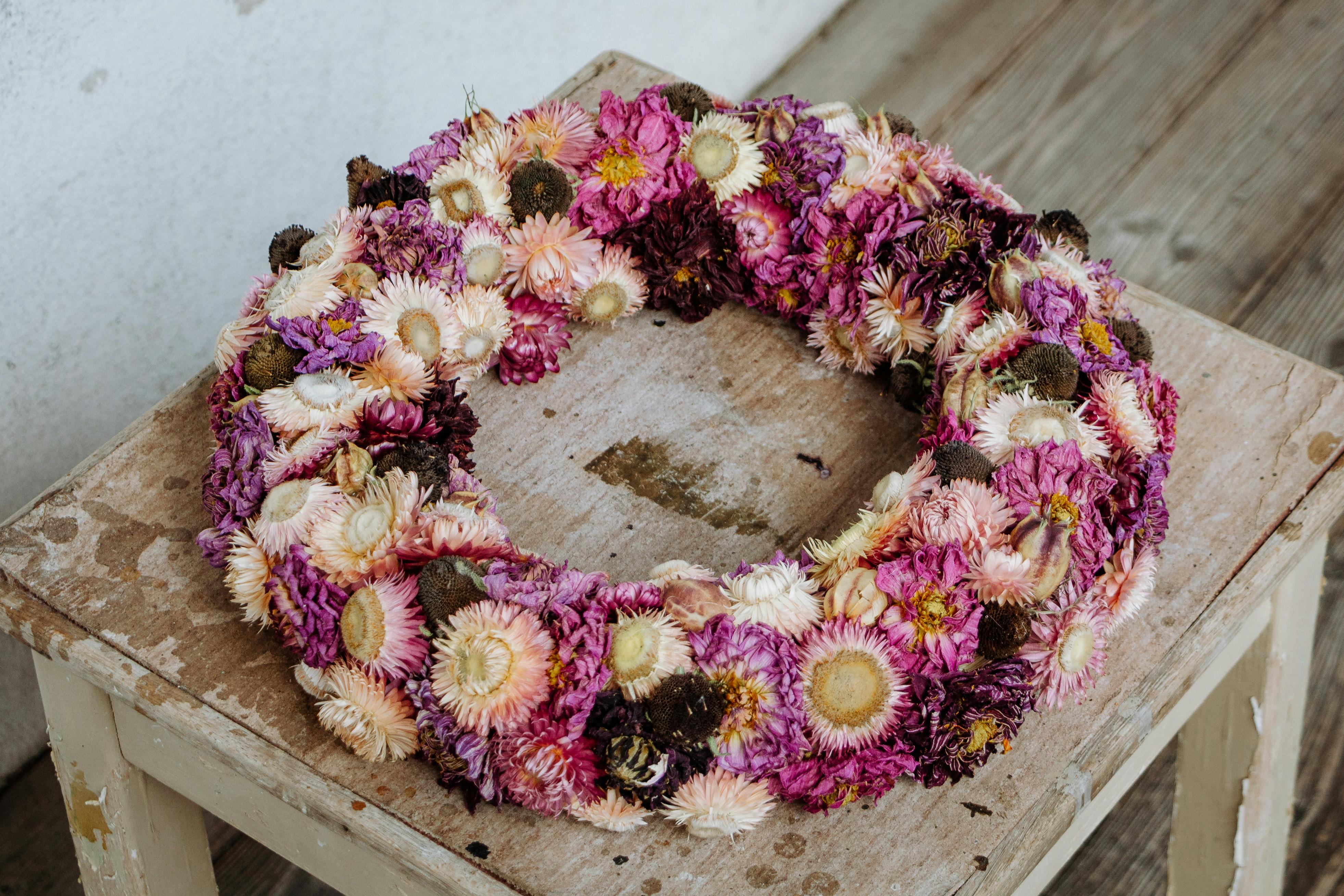 Kranz aus Trockenblumen
