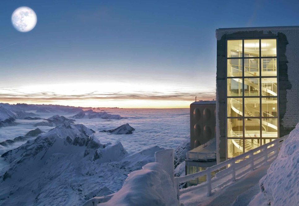 Romantic full moon evening with accomodation in the “Säntis – the Hotel”