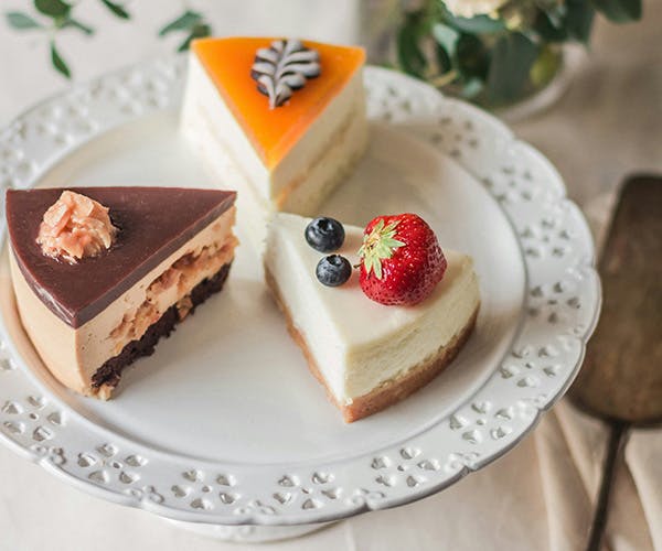 Kuchenbuffet im Guts-Café - jeden Montag