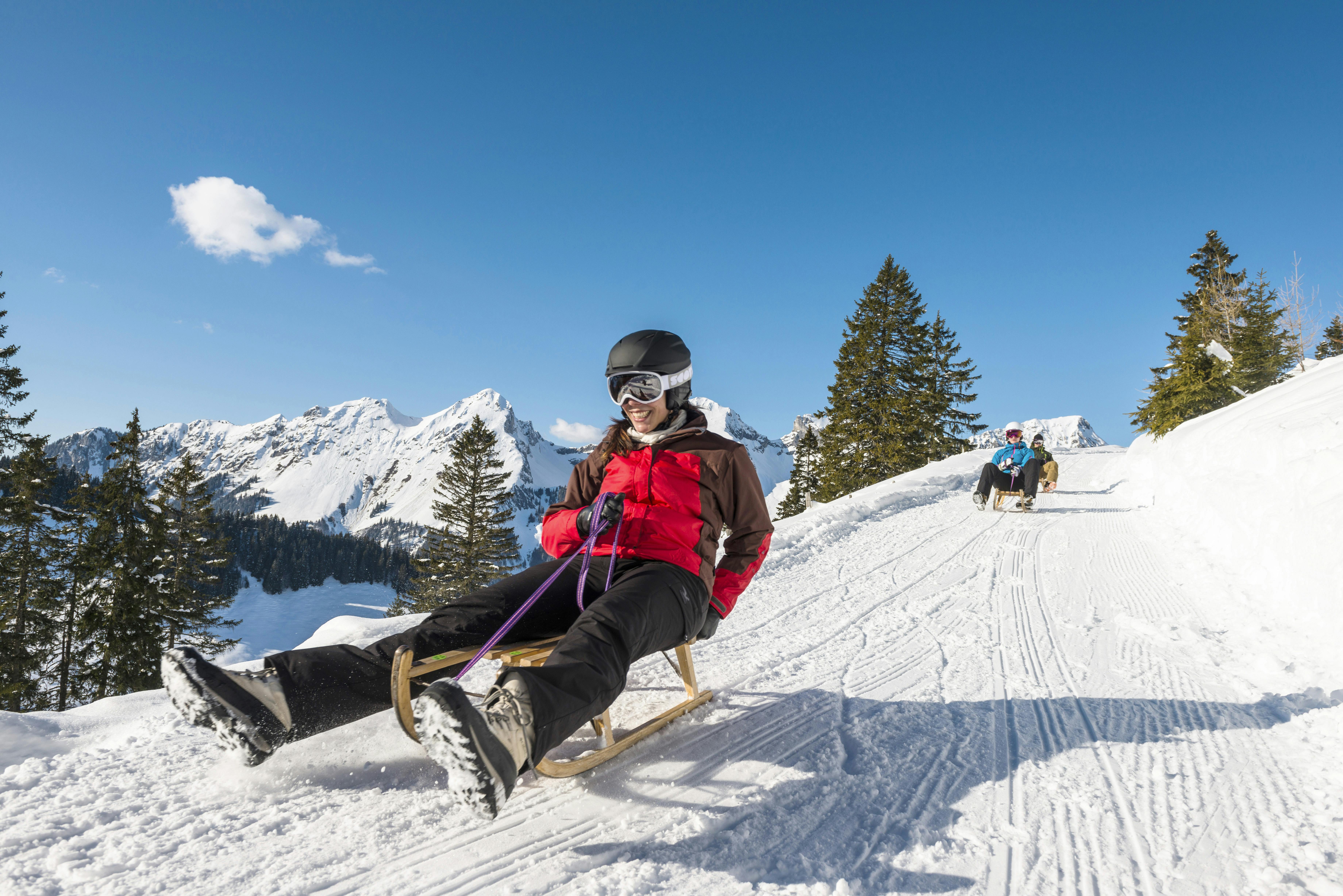 Montée en télésiège avec location de luge