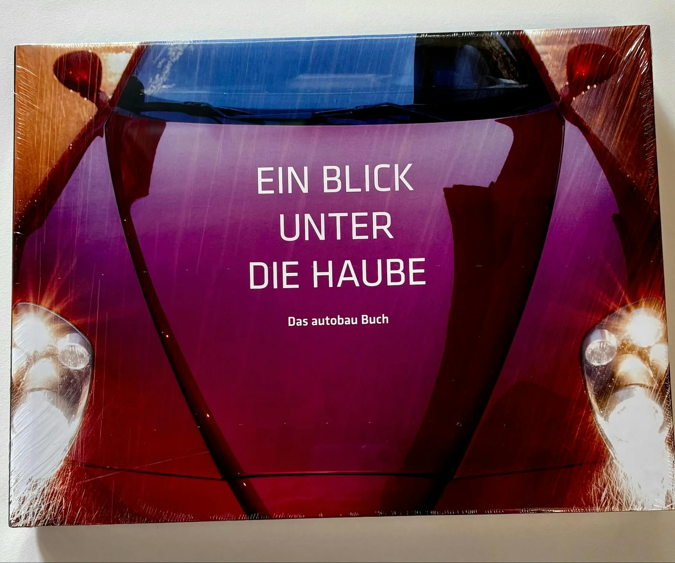 Buch "Ein Blick unter die Haube - Das autobau Buch"