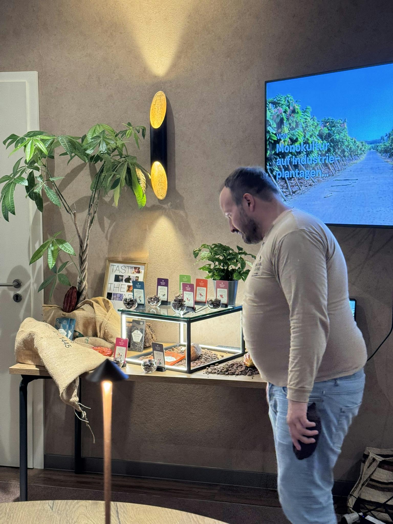 11.30 Uhr: 🍫Schokoladen Verkostung mit PatrickvonVacano 🌳 (15€)