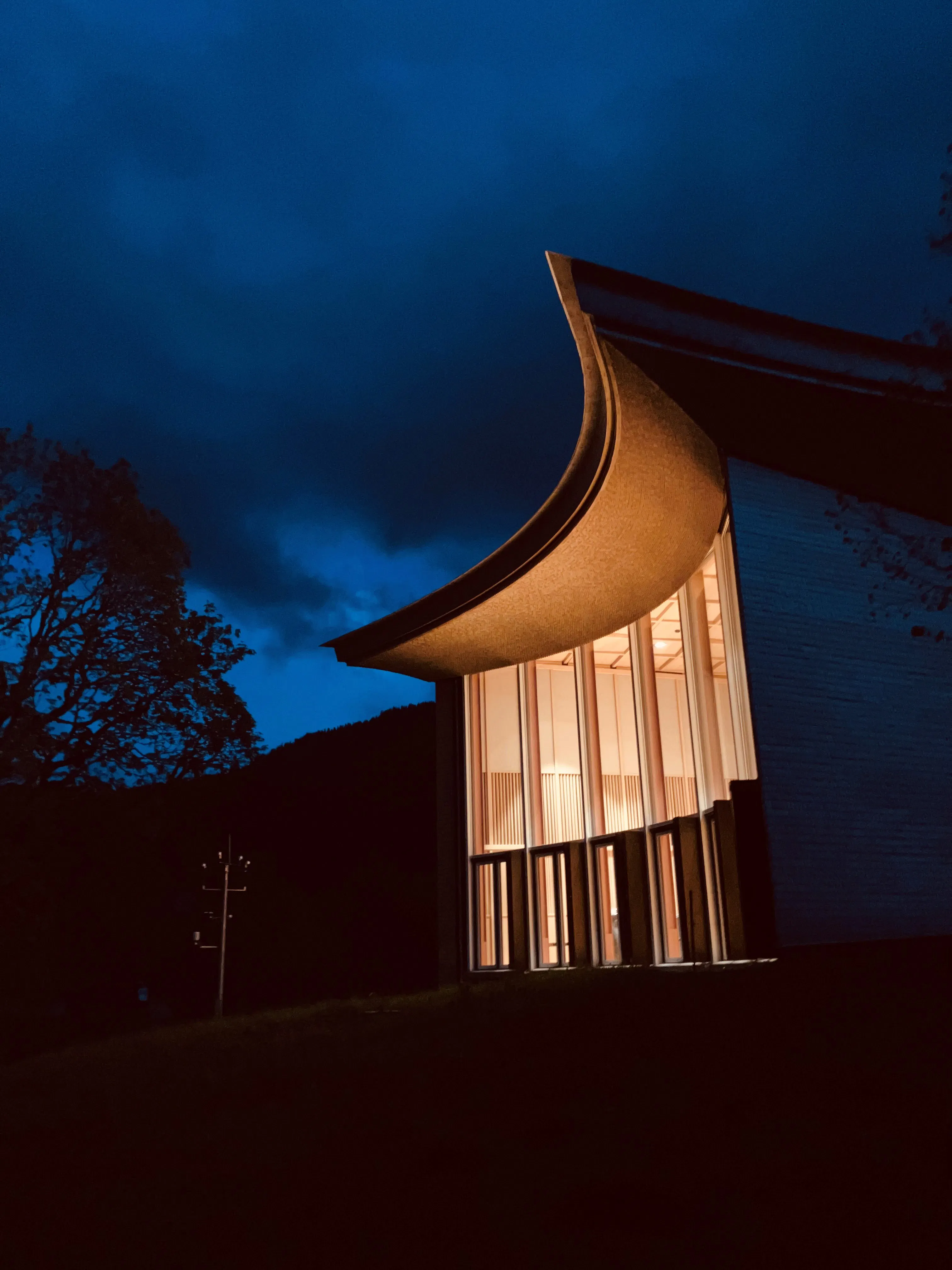 Öffentliche Führung: Klanghaus im Abendlicht