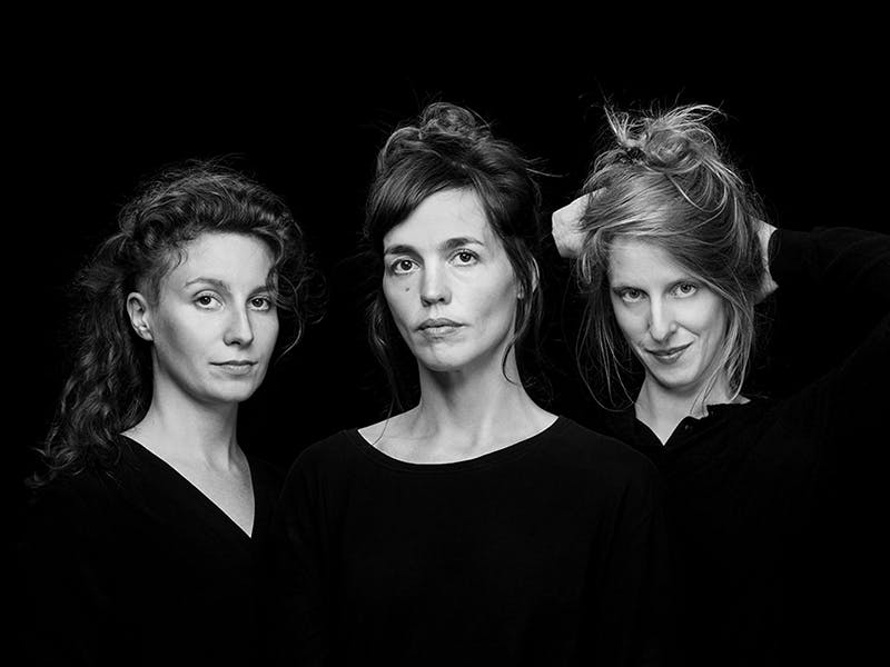 Konzert - TRËI One’s for Sorrow, Two’s for Joy
