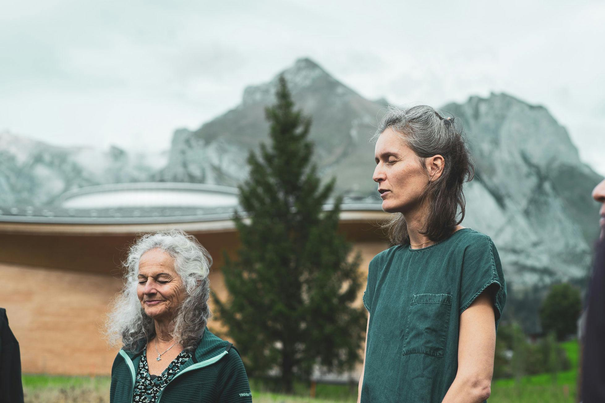 Resonant Listening | 26.0702