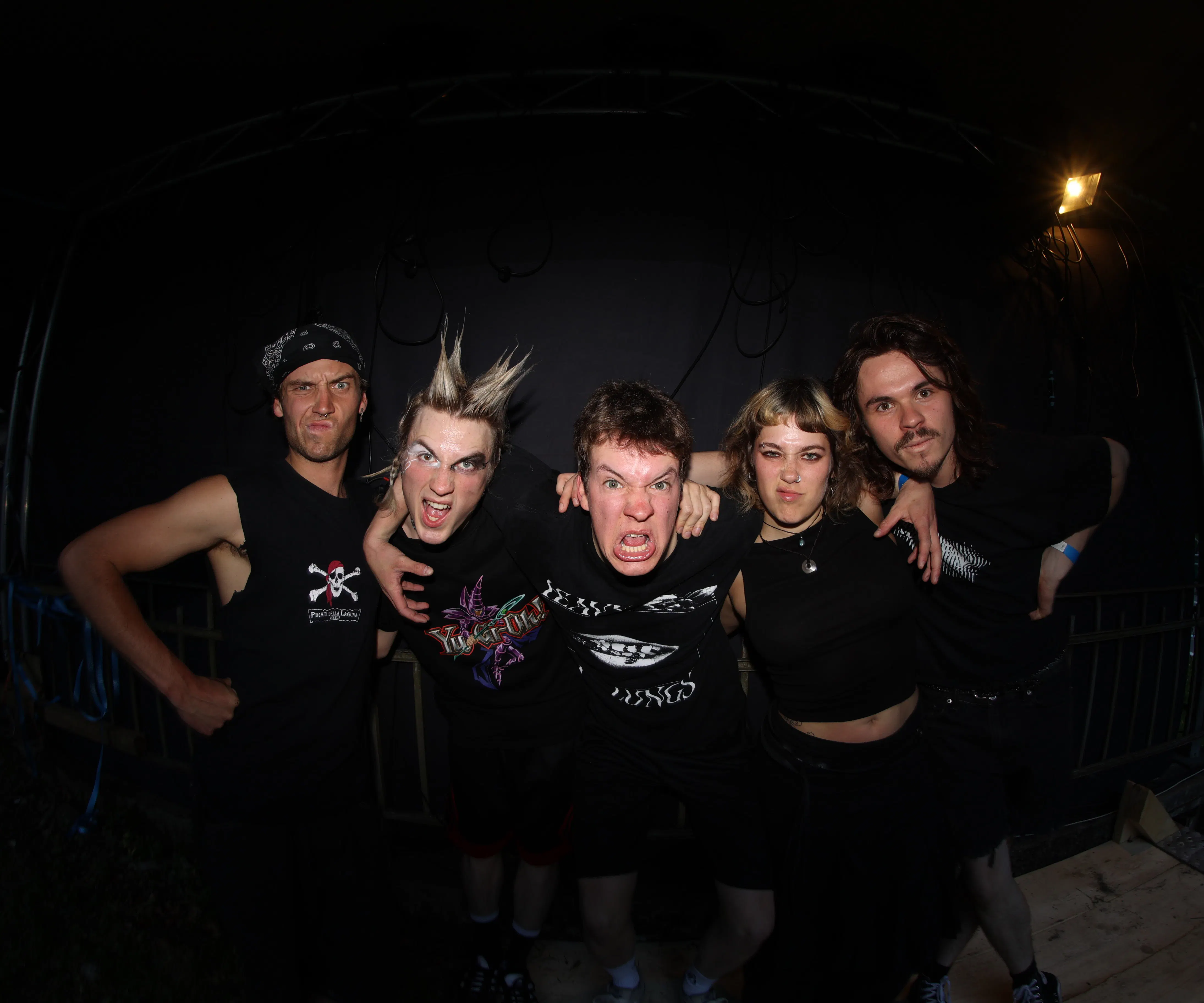 Suicide Catdoors & The First Ladies _ Punk i dini Frässi!​​