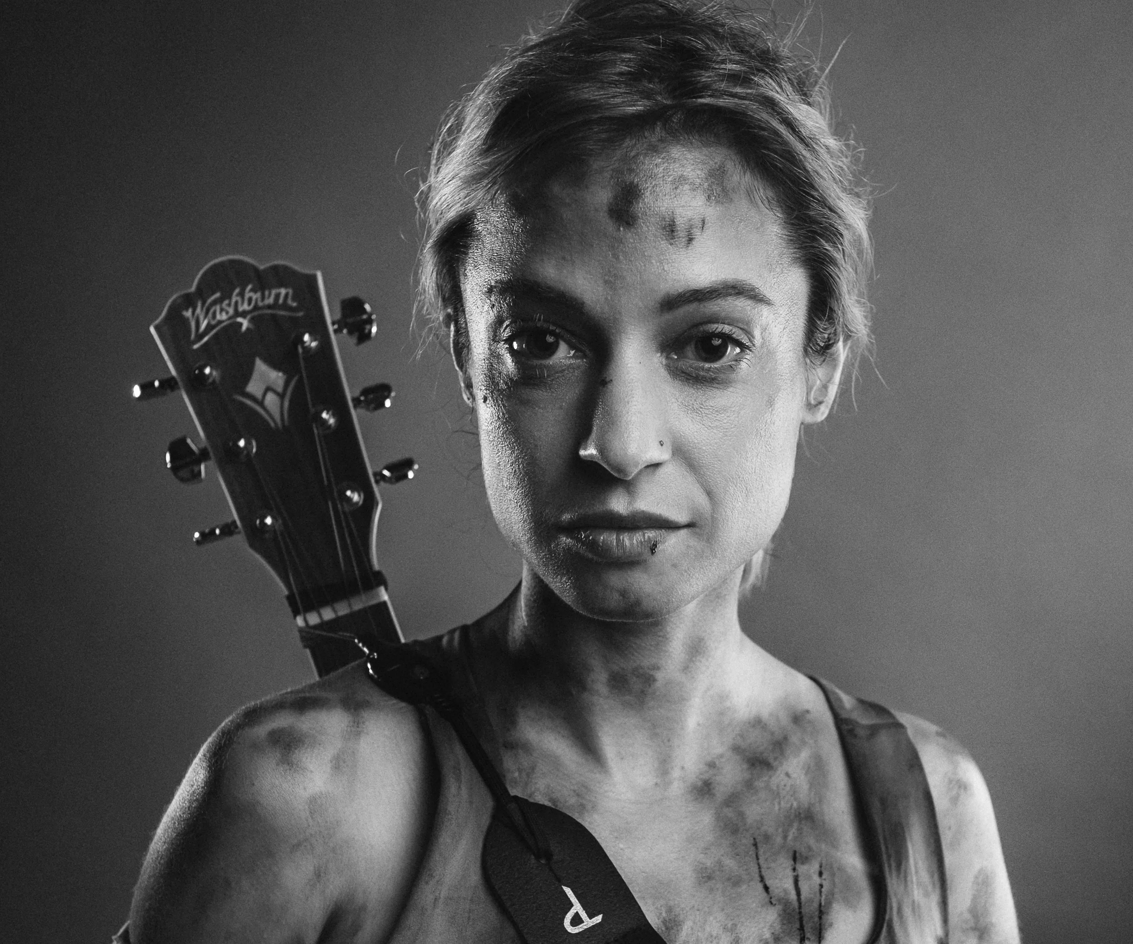 Lara Stoll