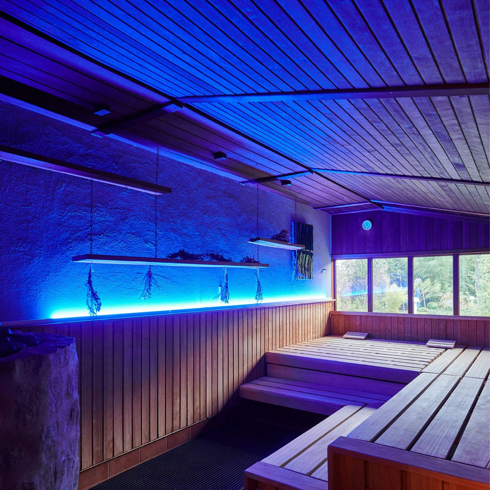 Nur am Valentinstag - unsere Sauna-Mehrfachkarten zum besonderen Vorteilspreis: