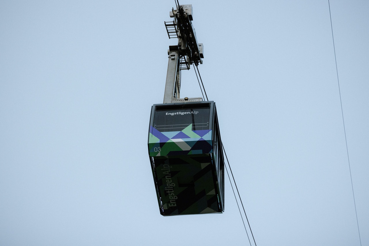 Engstligenalp aerial cable car ride