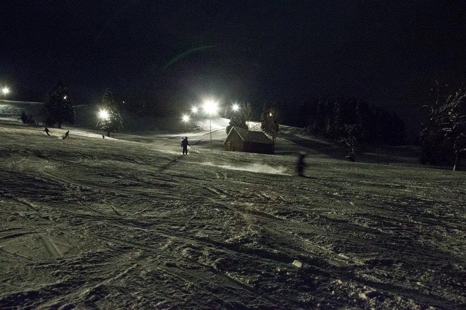 Atzmännig night skiing